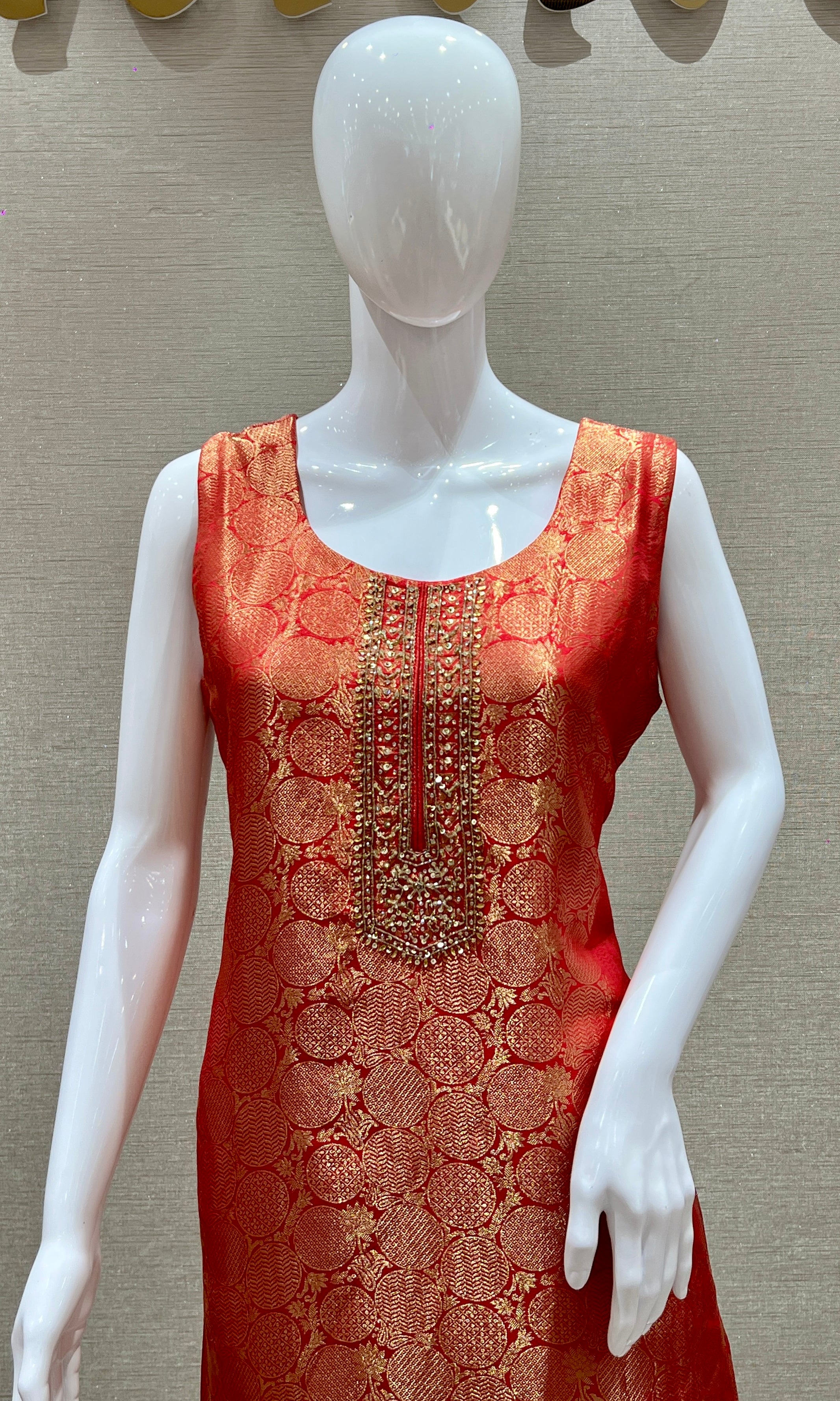 Red kurta set