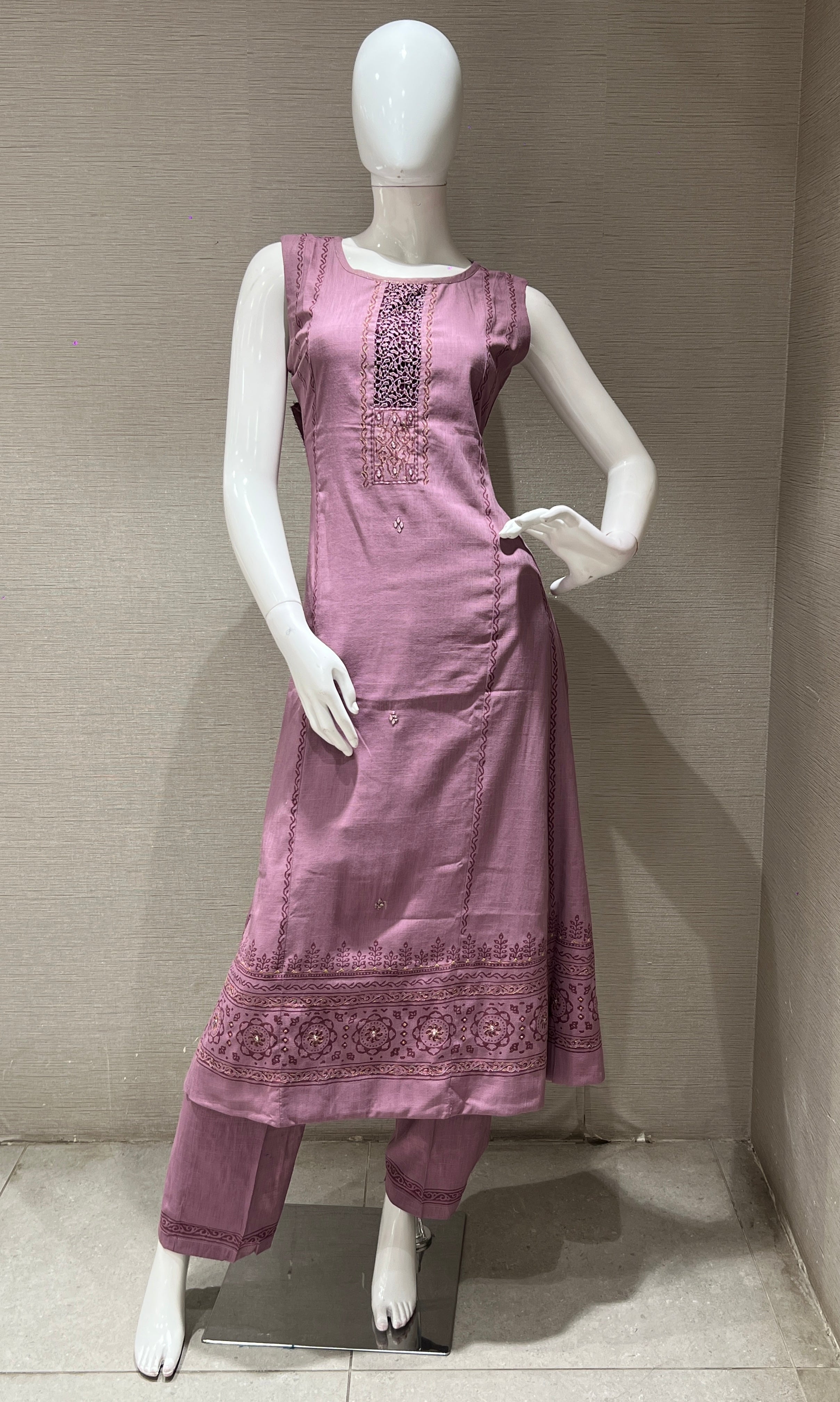 Light purple Kurti top with bottom