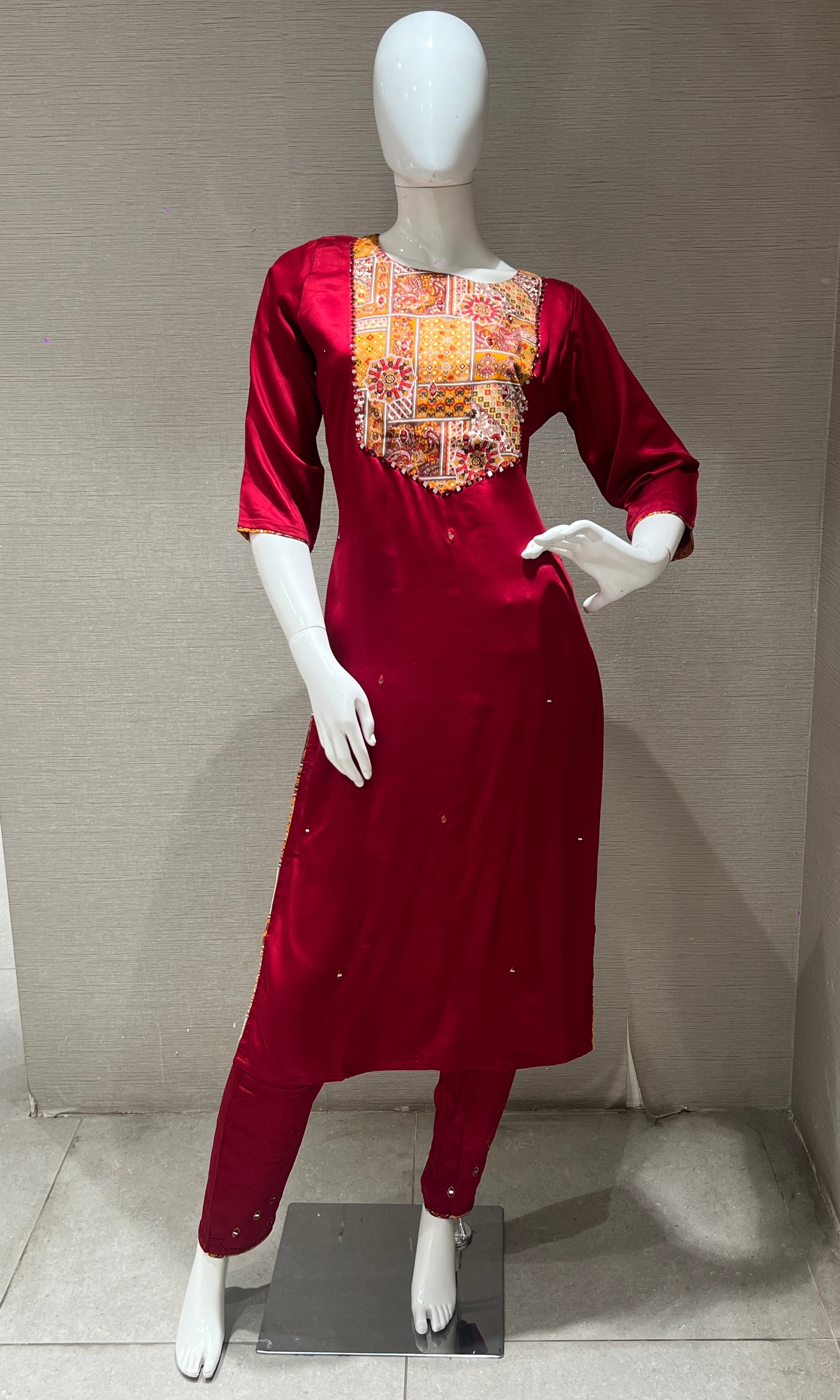 Red kurta set