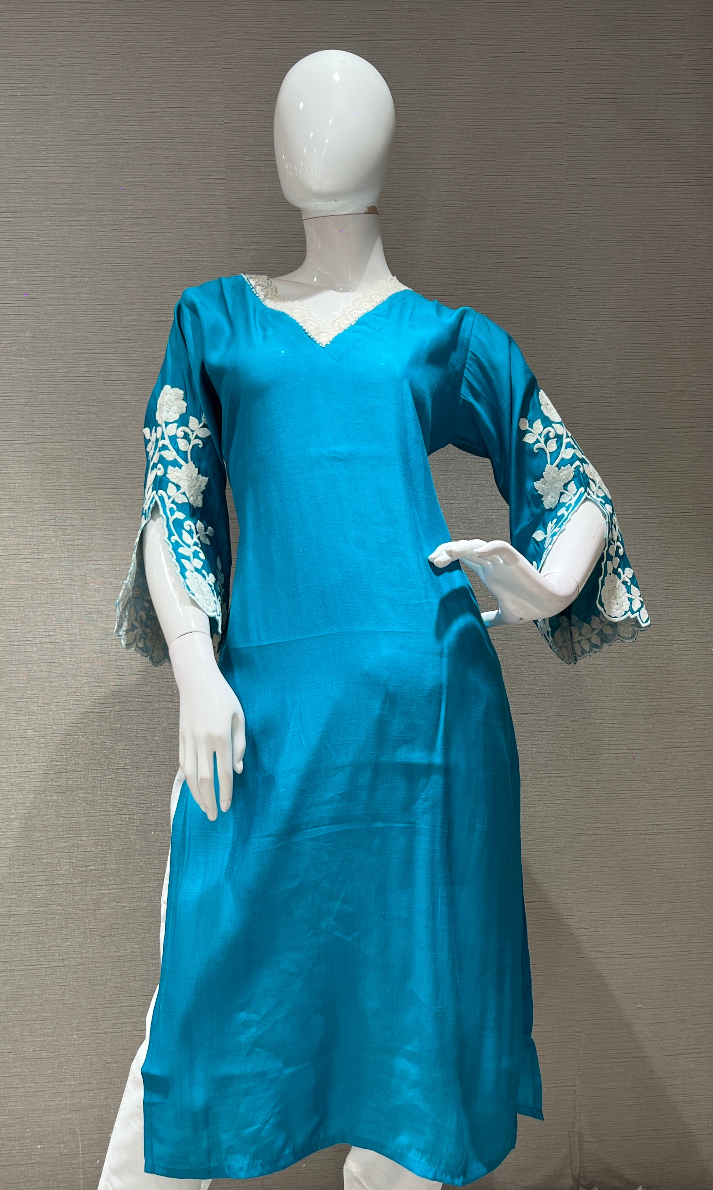 Rama KURTI TOP WITH FULL FLORAL SLEEVES