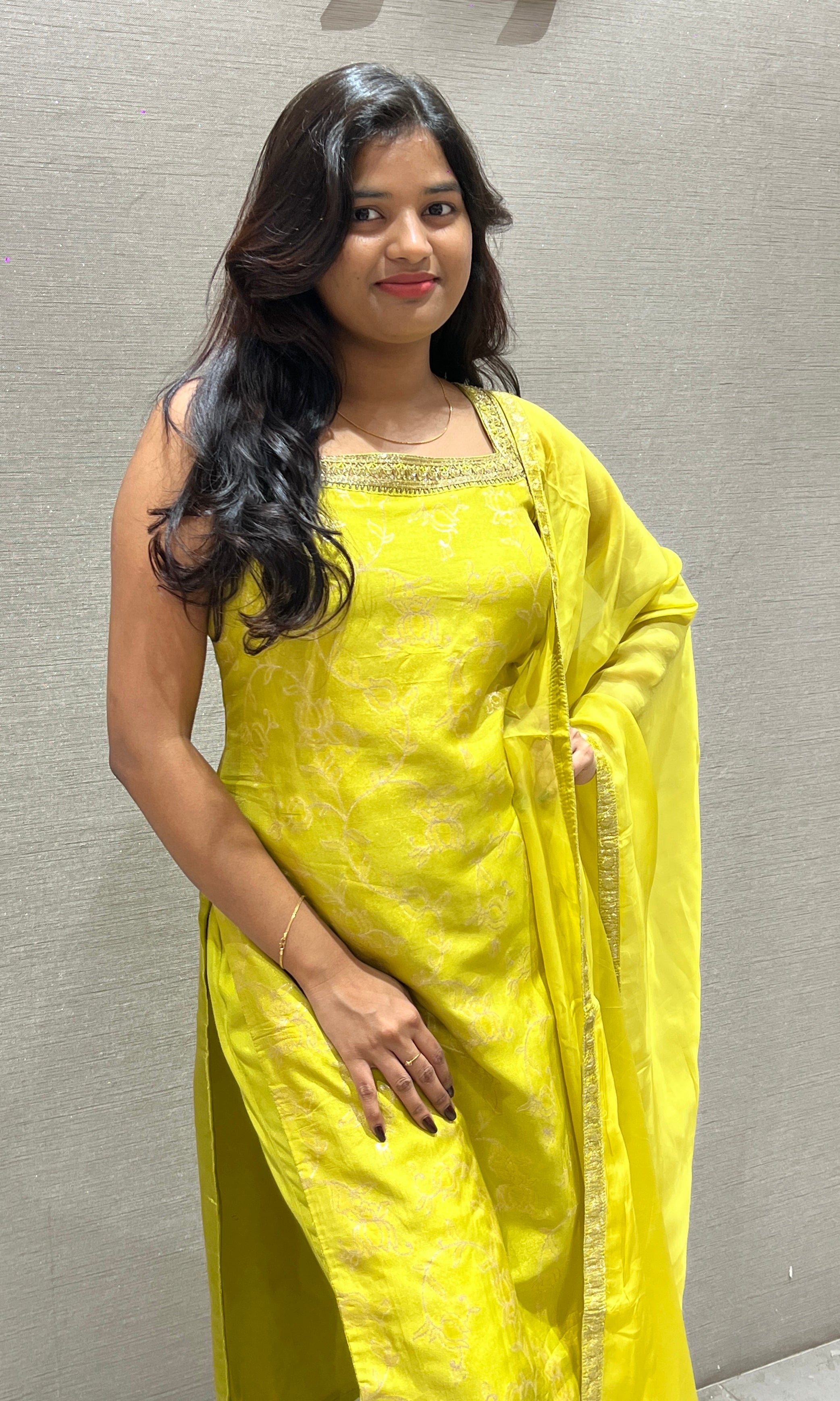 Lime Glow kurta set with dupatta