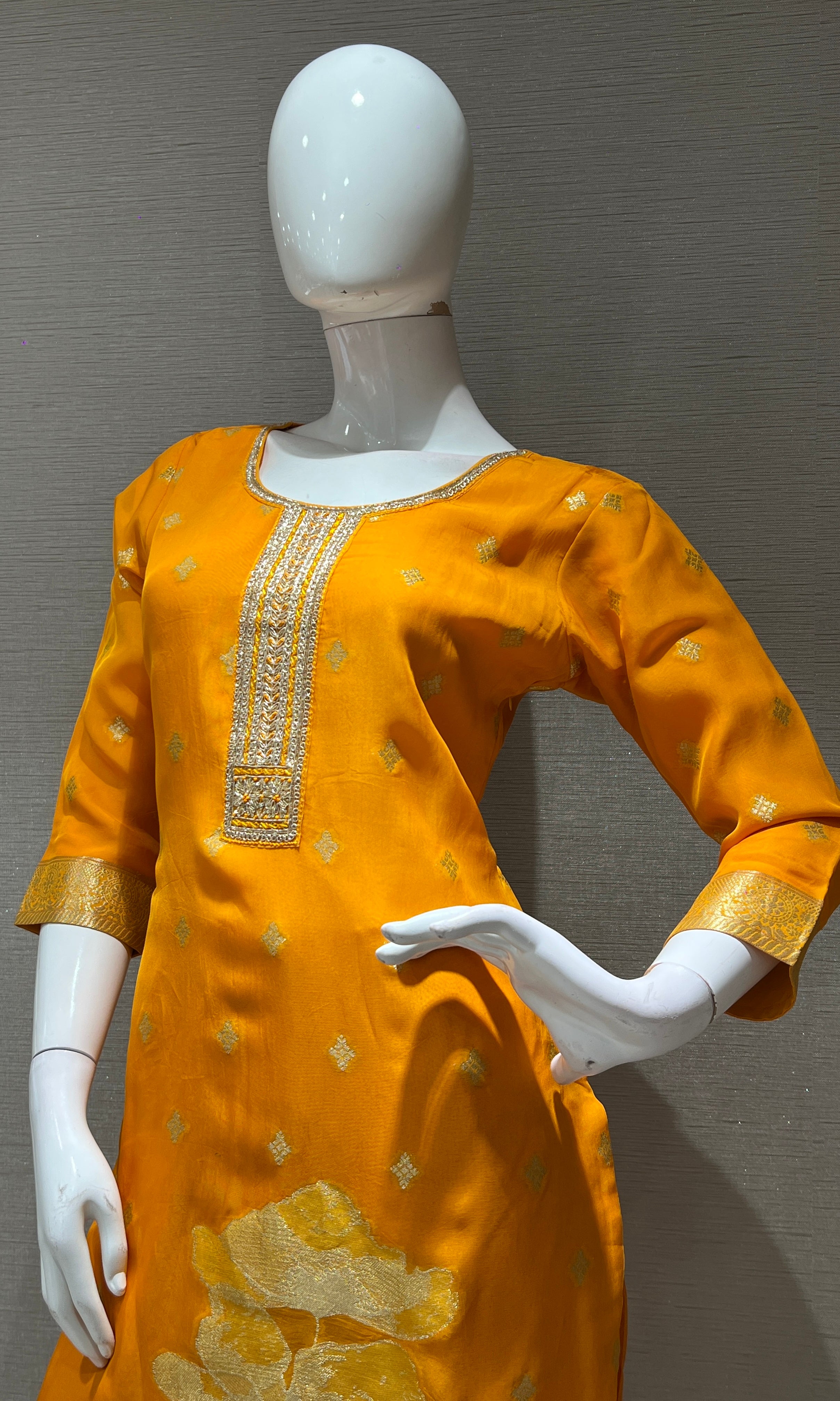 MUSTARD GOLD EMBROIDERED KURTA SET