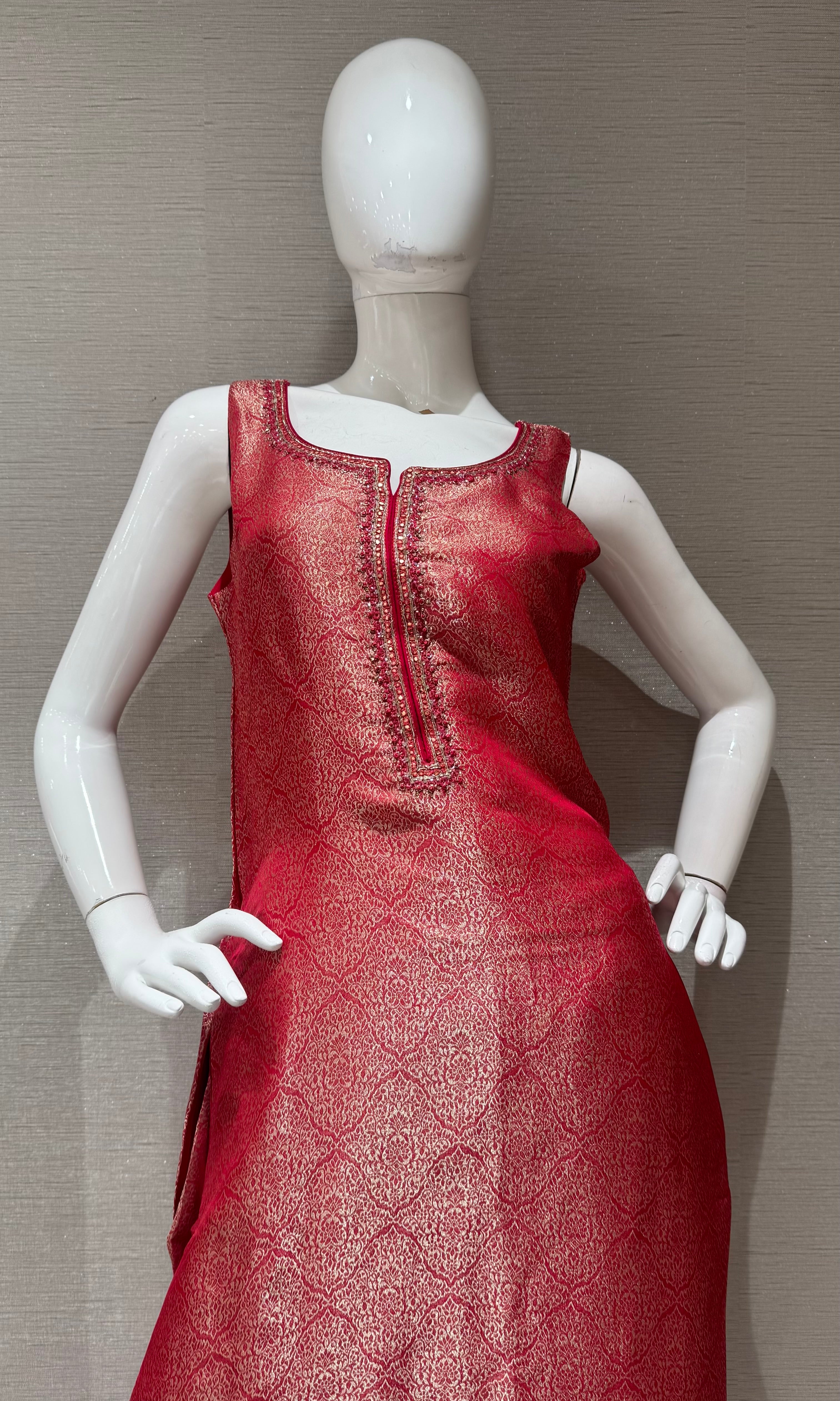 Rani Ethnic Kurta Set with Banarasi Dupatta