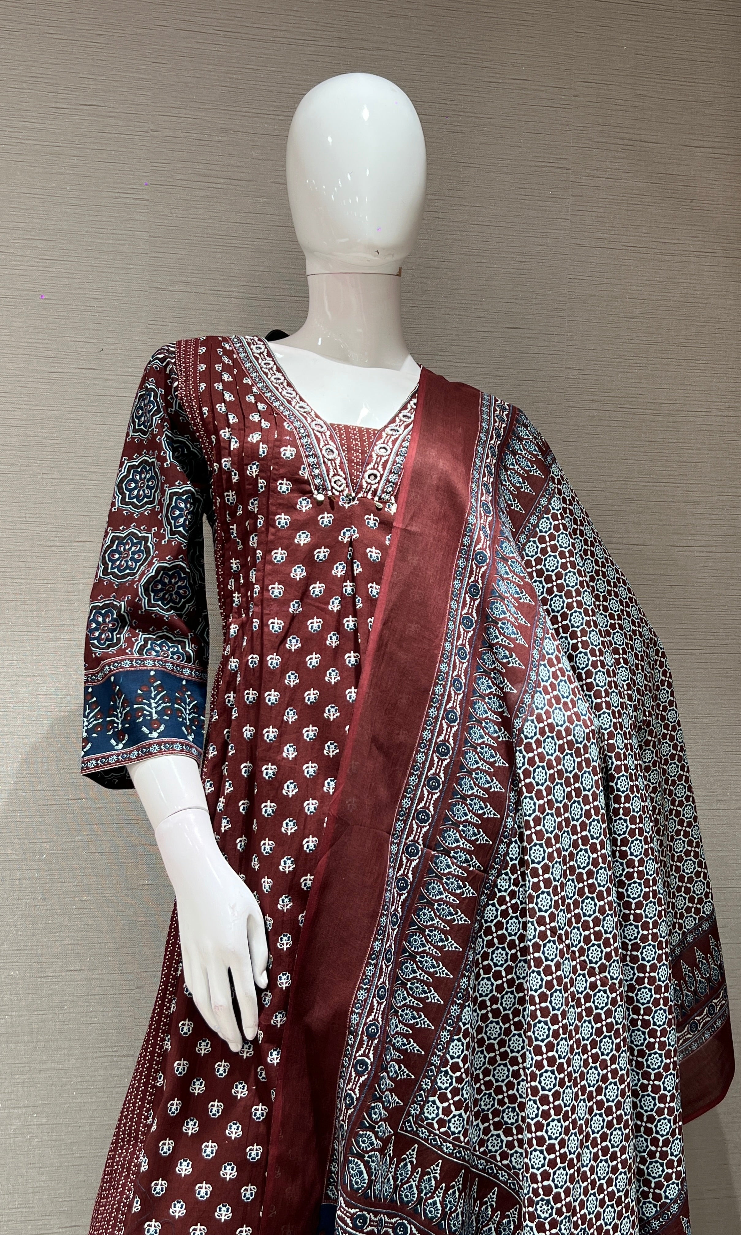 Maroon kurta set WITH PALAZZO PANTS