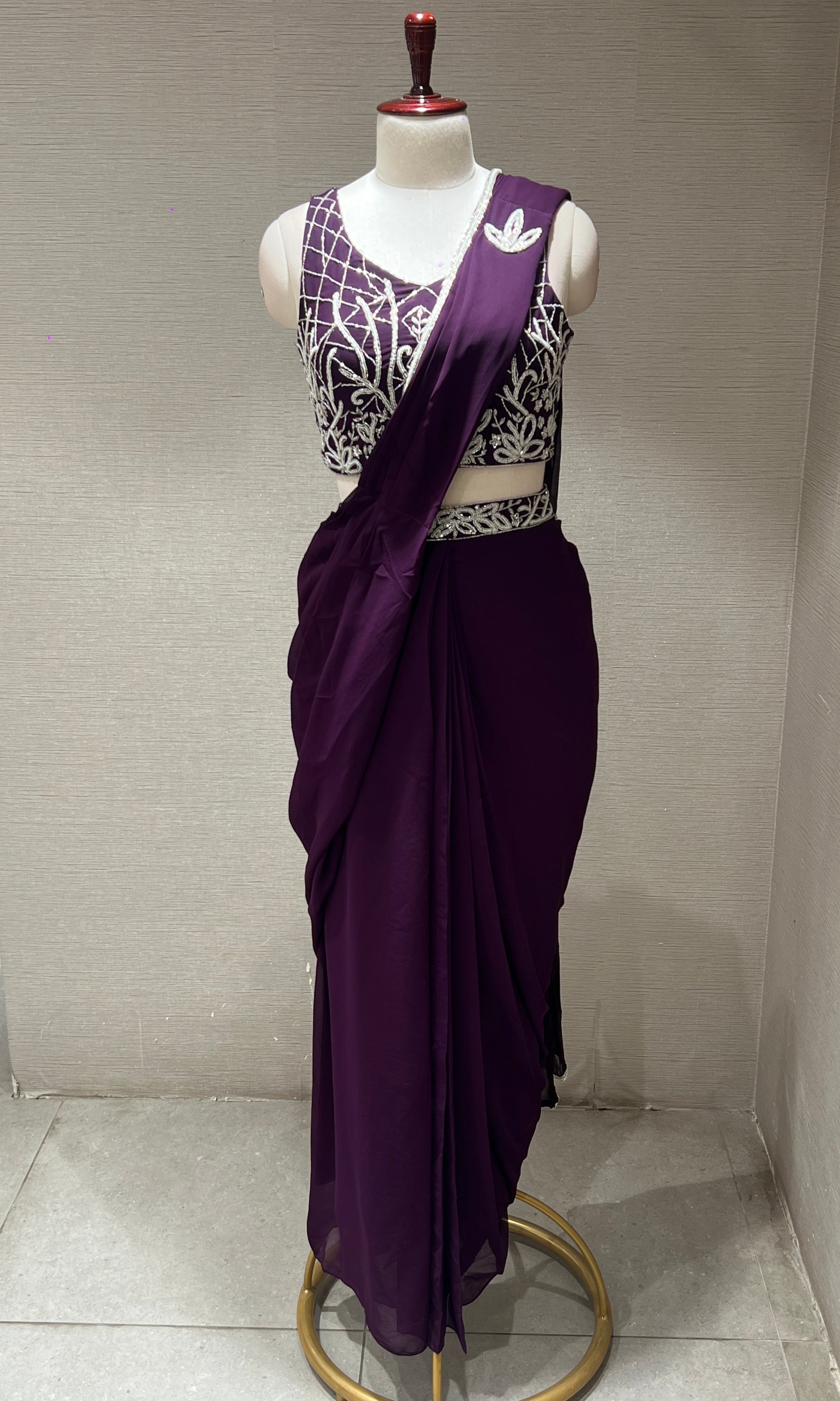 Wine one minute saree