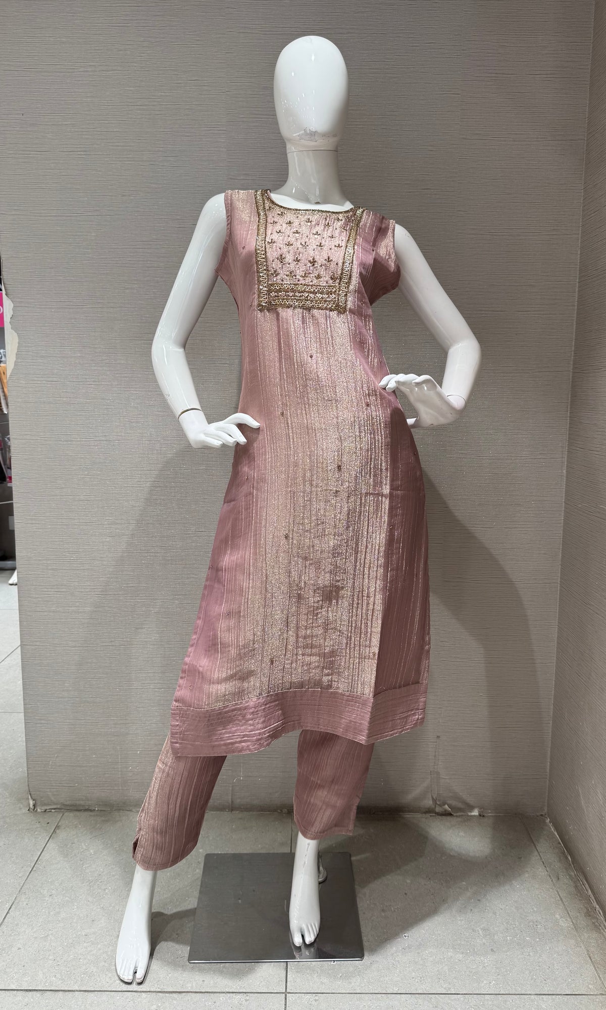 ONION PINK ETHNIC SHIMMER KURTA SET WITH DUPATTA