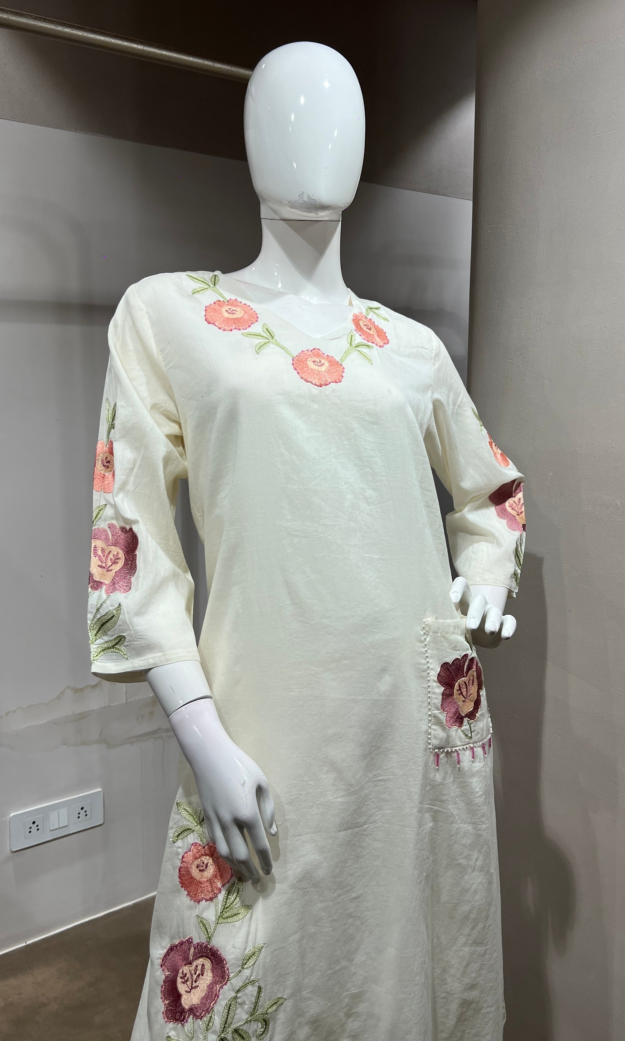 White Silk Kurta set with Rose Embroidery