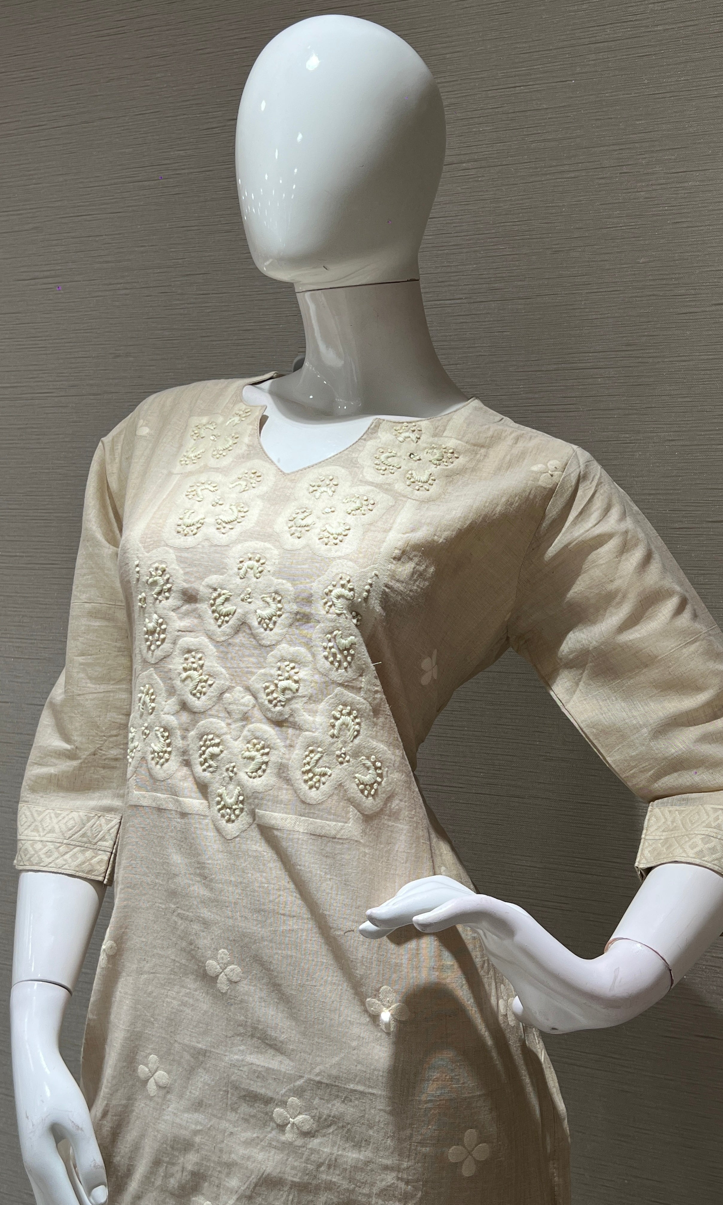 Cream Thread Embroidery Kurta Set