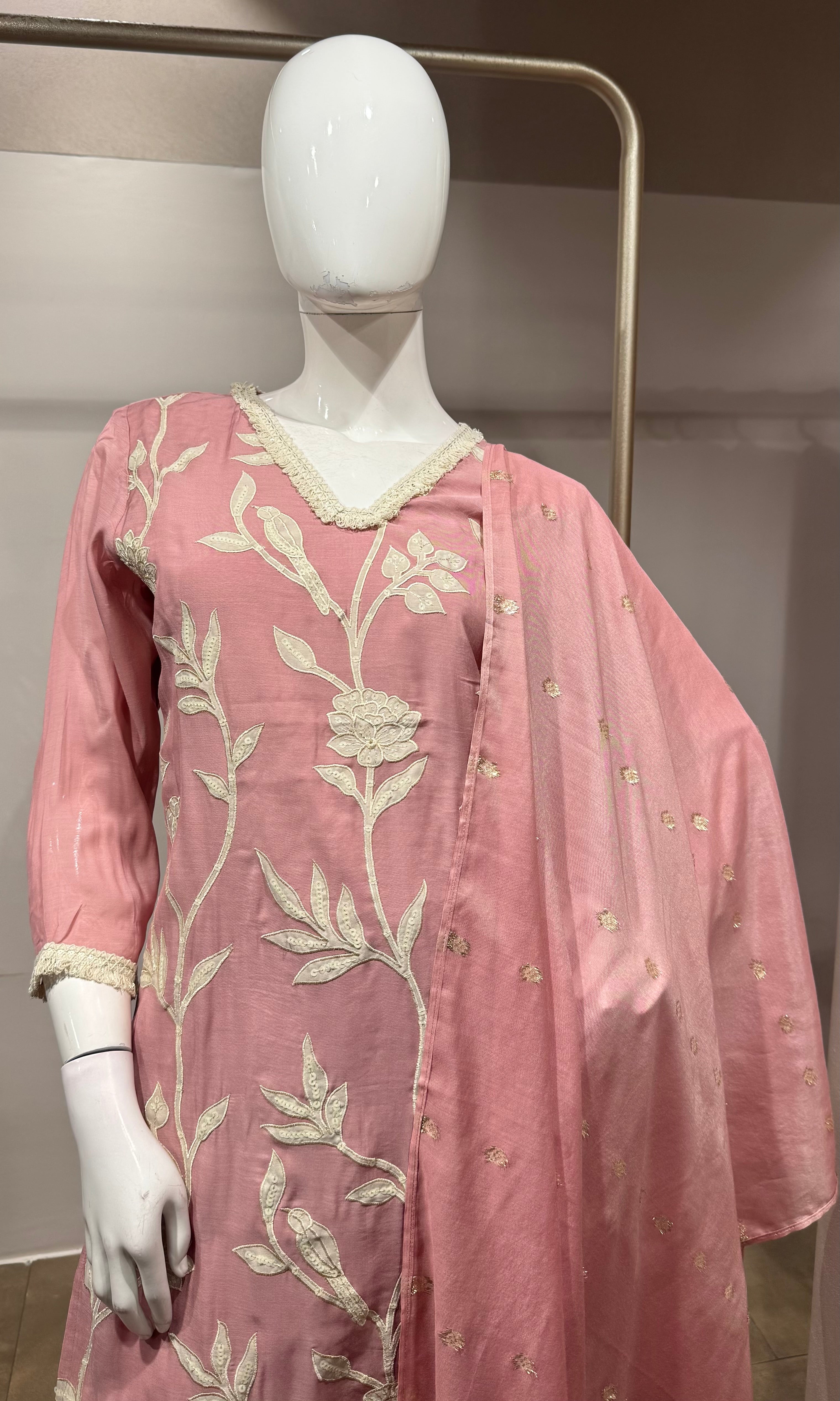 Rose Pink Floral Embroidered Kurta Set