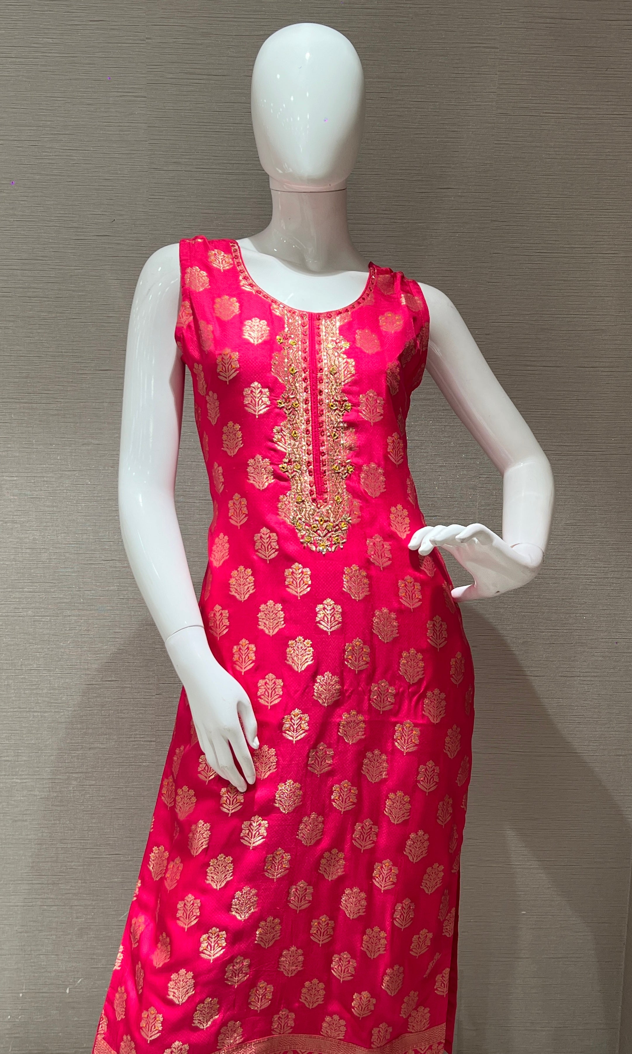 Pink Banarasi Kurta Set with Dupatta