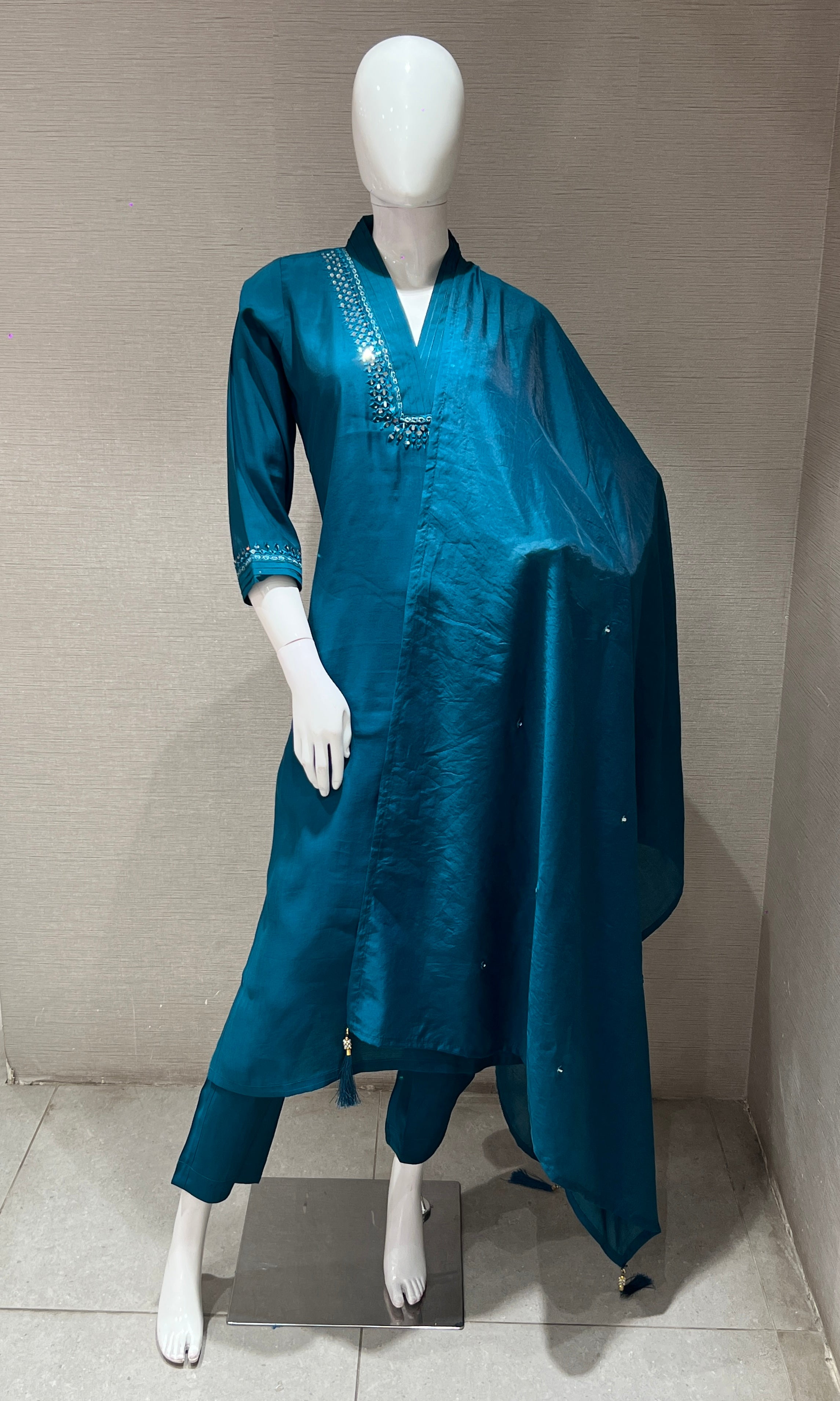 PEACOCK BLUE KURTA SET
