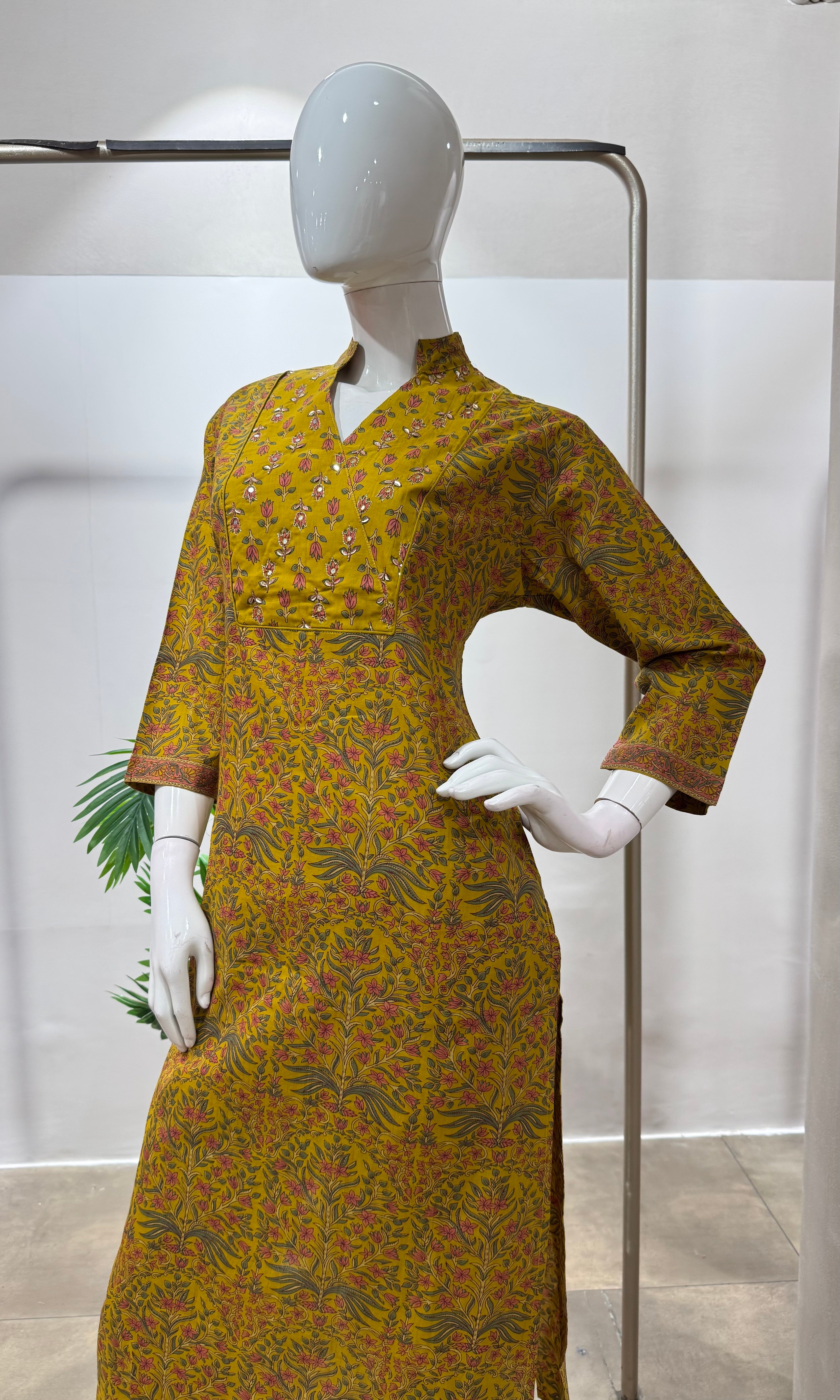MUSTARD ETHNIC PRINTED KURTA SET