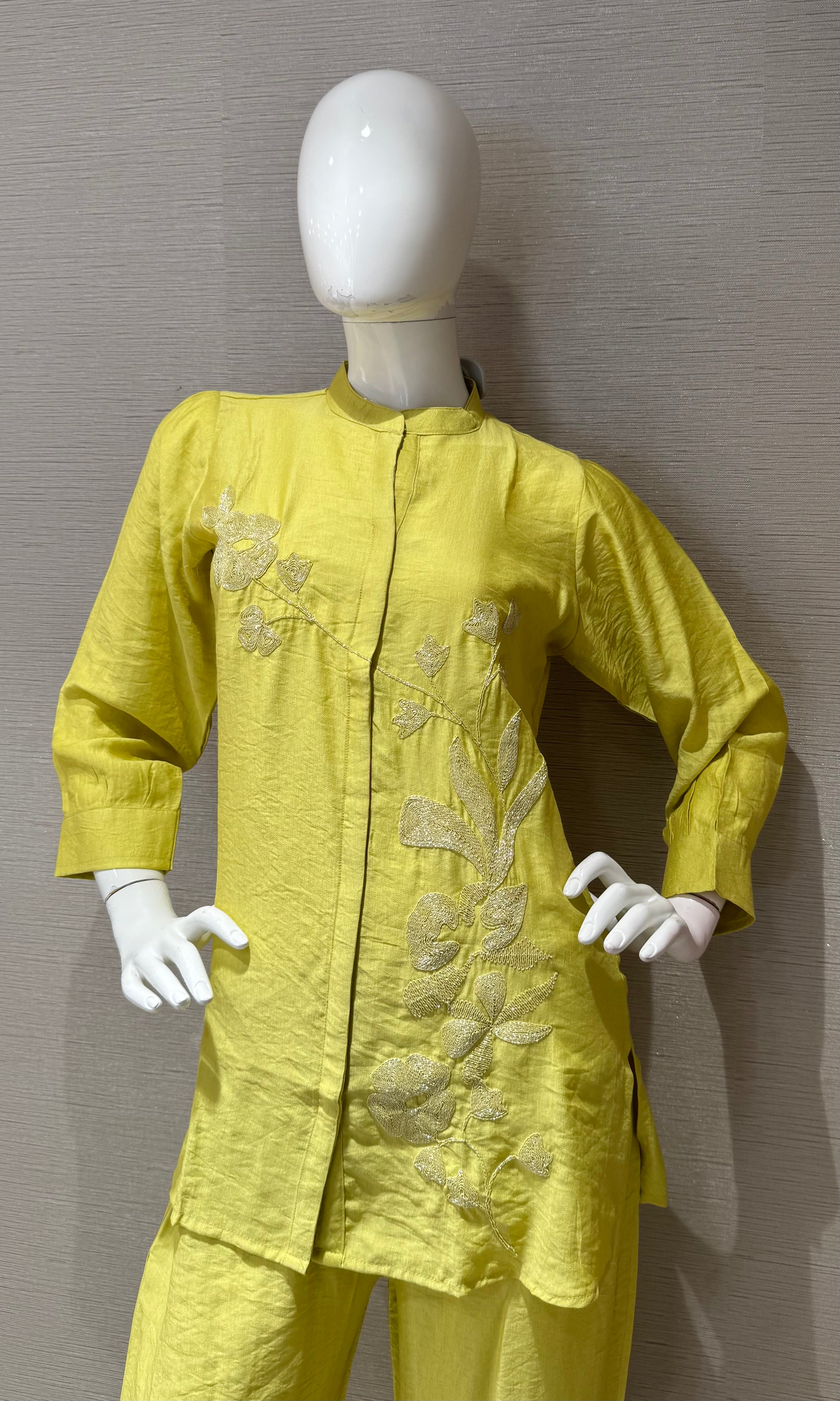 Liril Linen Embroidered Cord Set