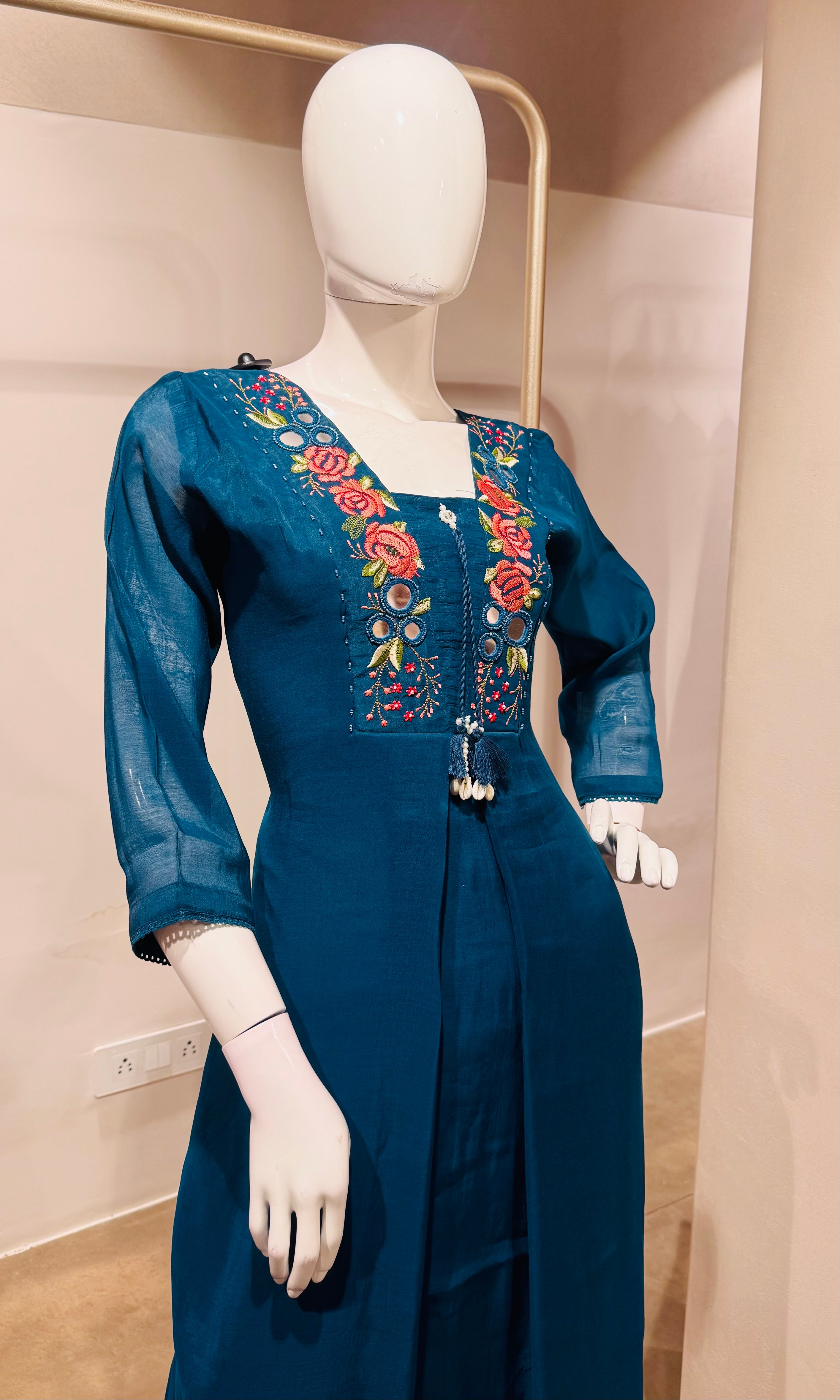 Peacock Blue Ethnic Kurta Set with Multicolored Neckline