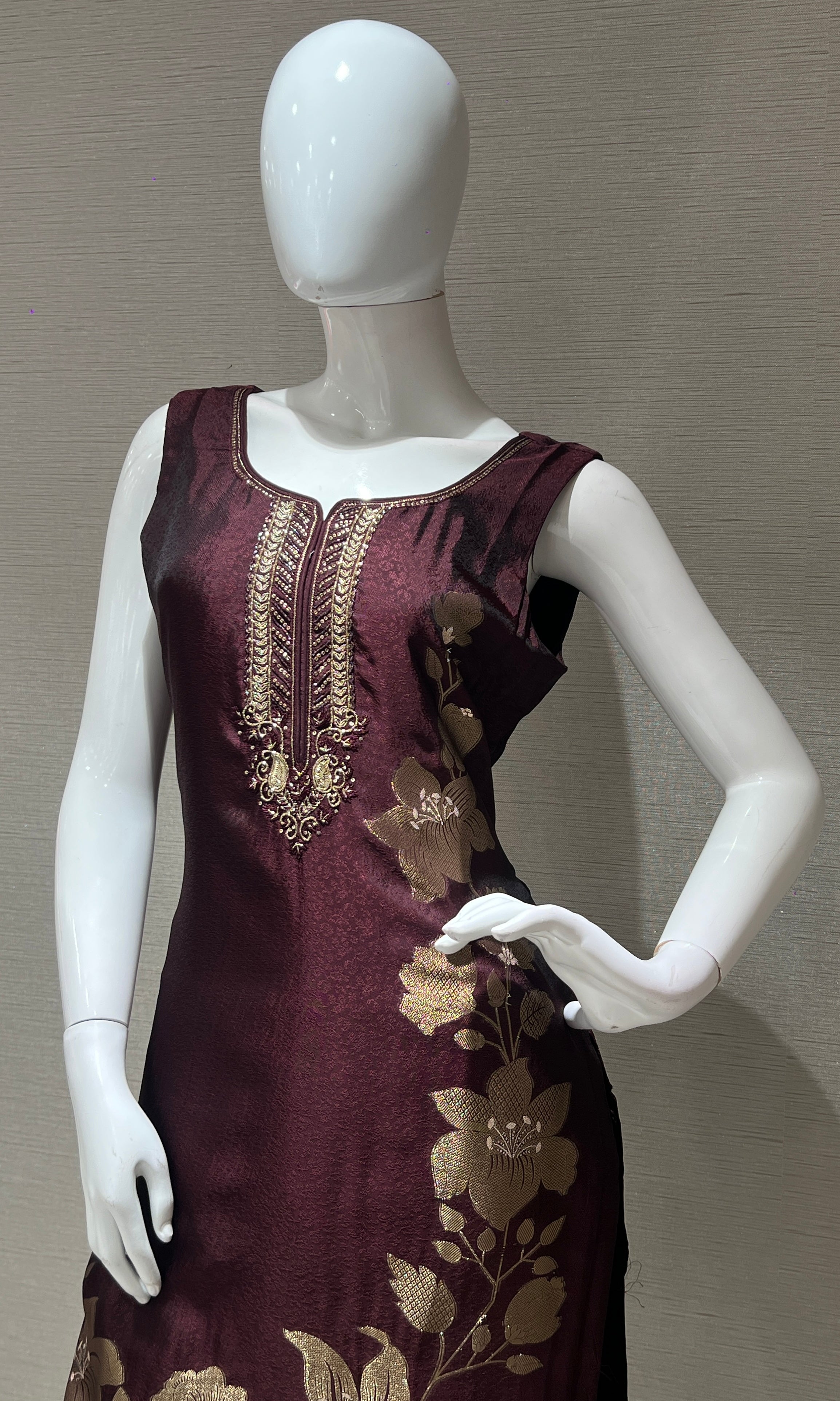 wine floral embroidered kurta set