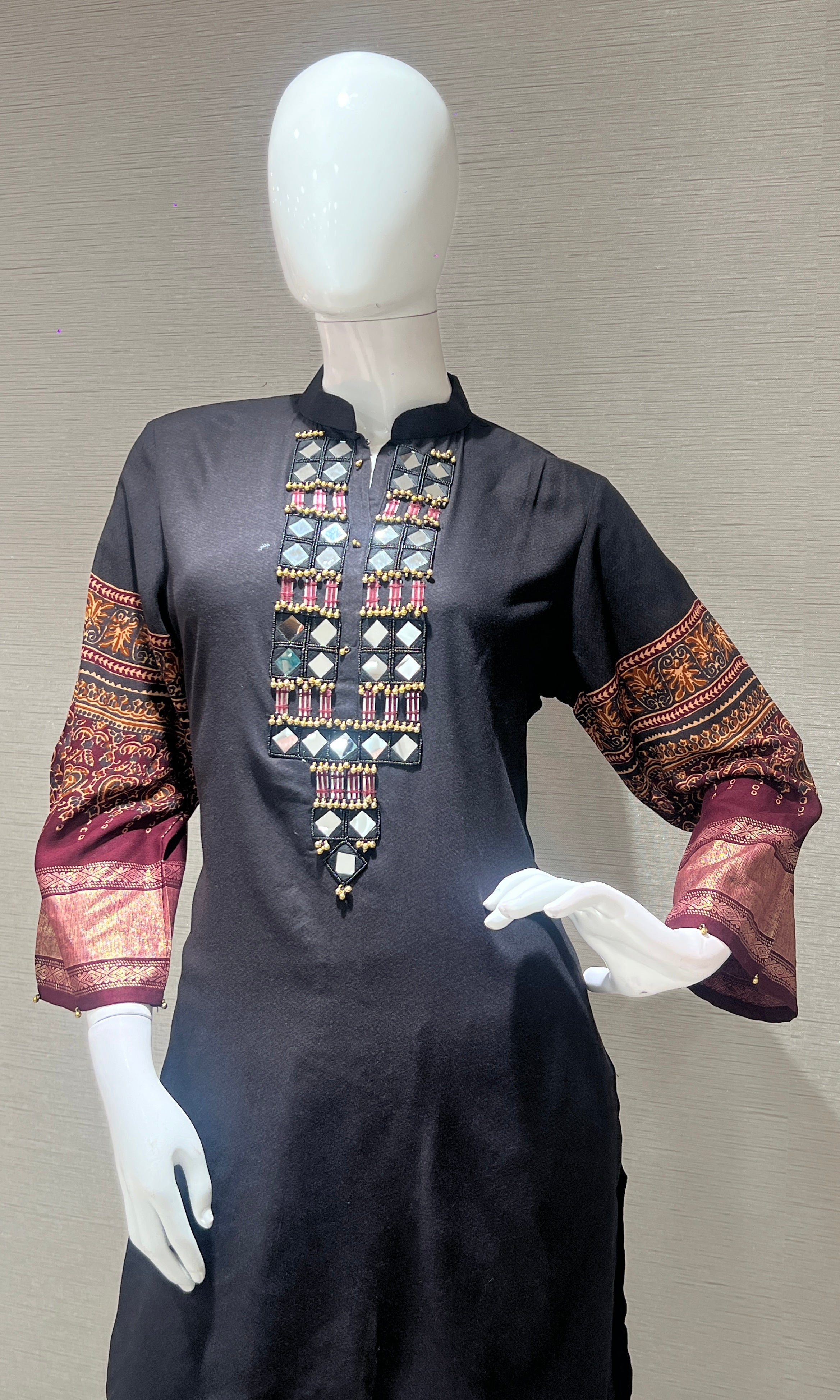 Black Mirror Neck Kurta & Printed Pants cord set