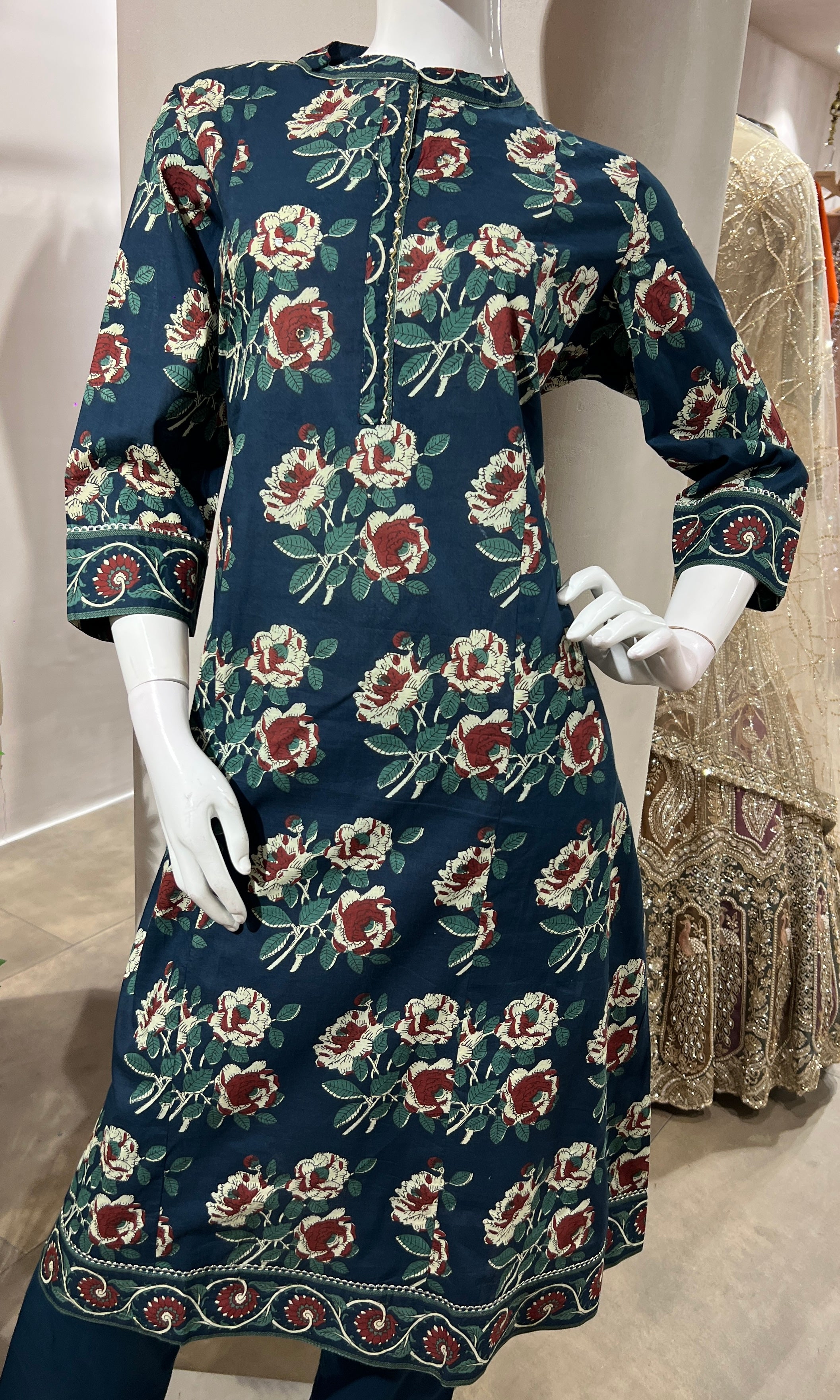 BLUE FLORAL PRINT KURTA SET