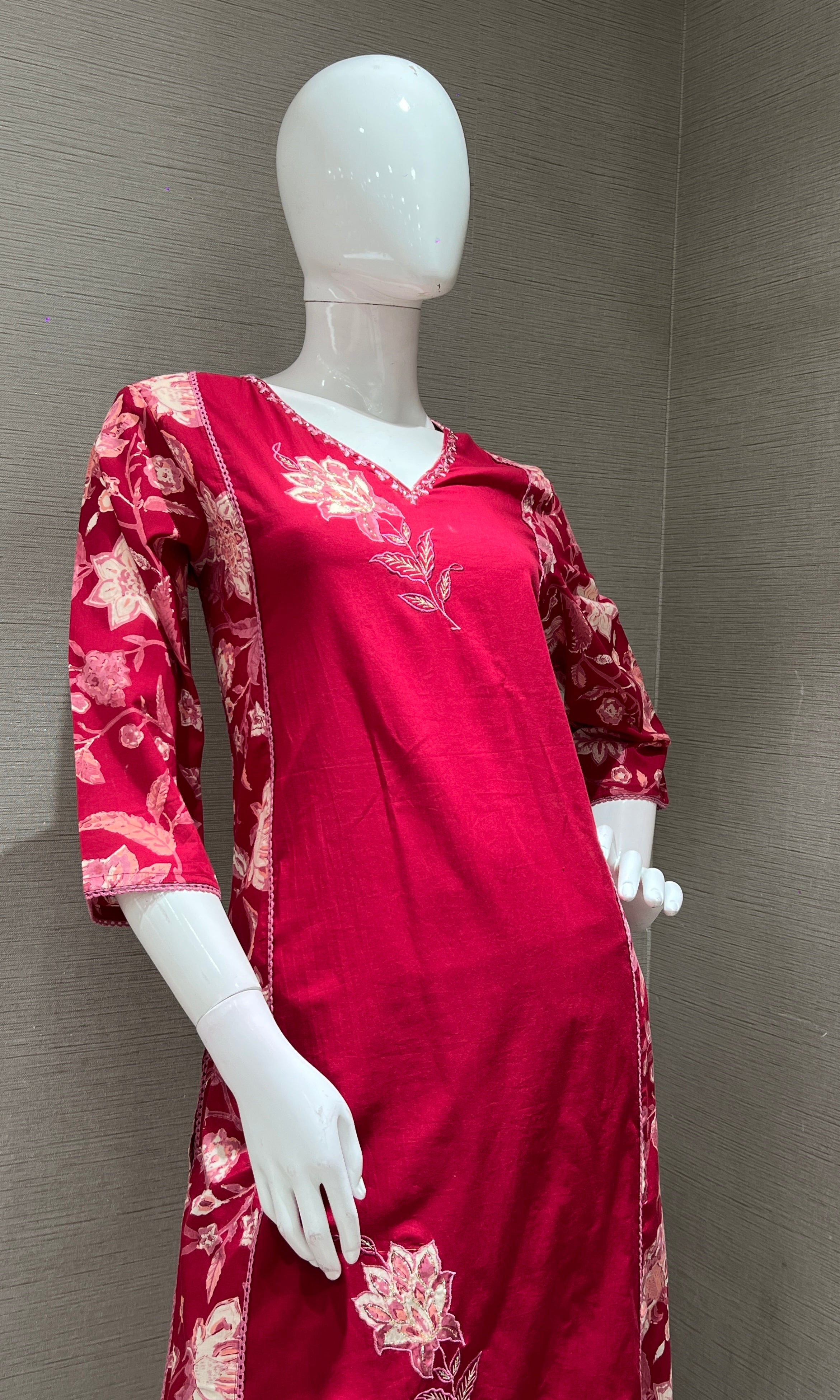 RANI FLORAL MOTIF PRINTED KURTA SET