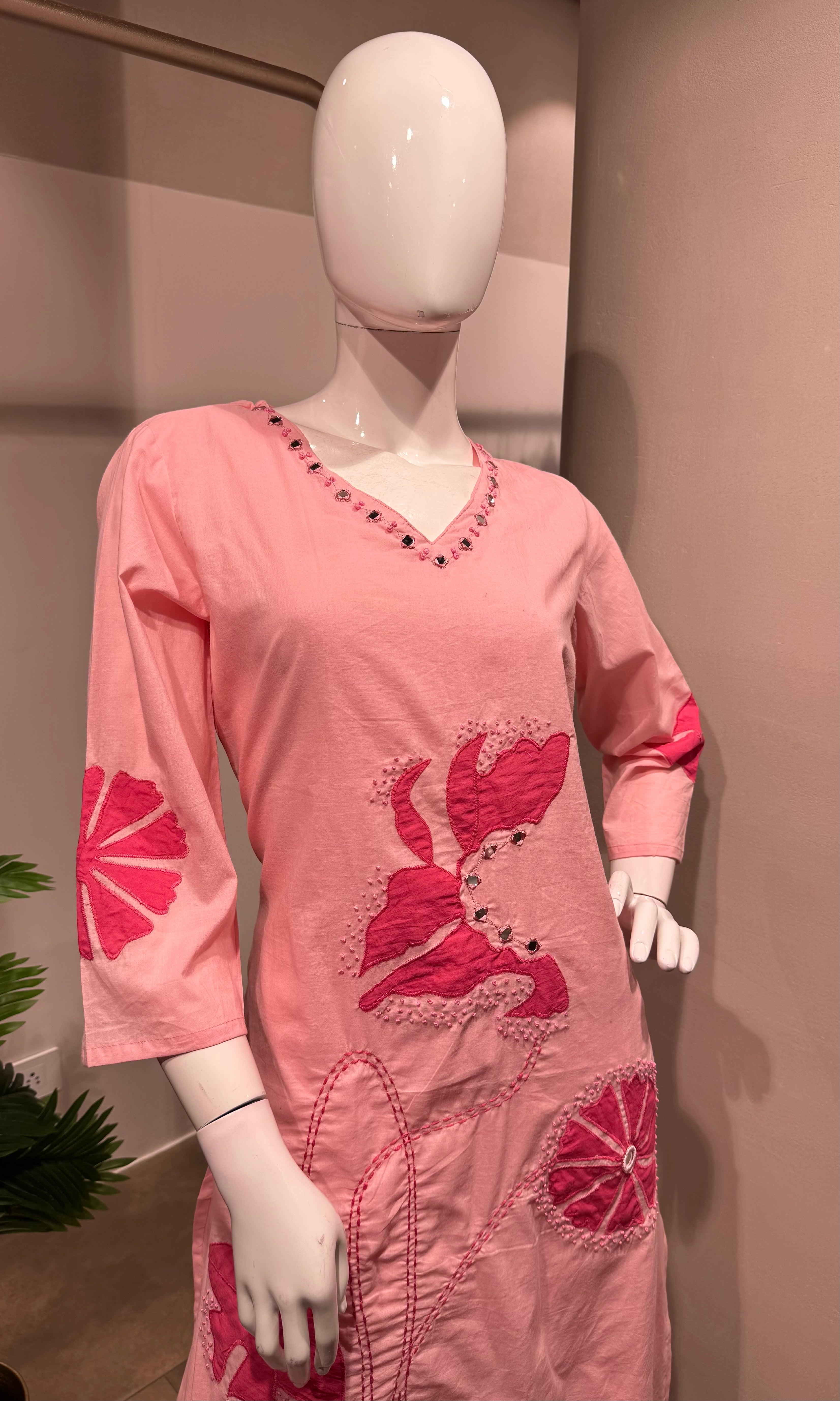 Baby pink floral kurta set