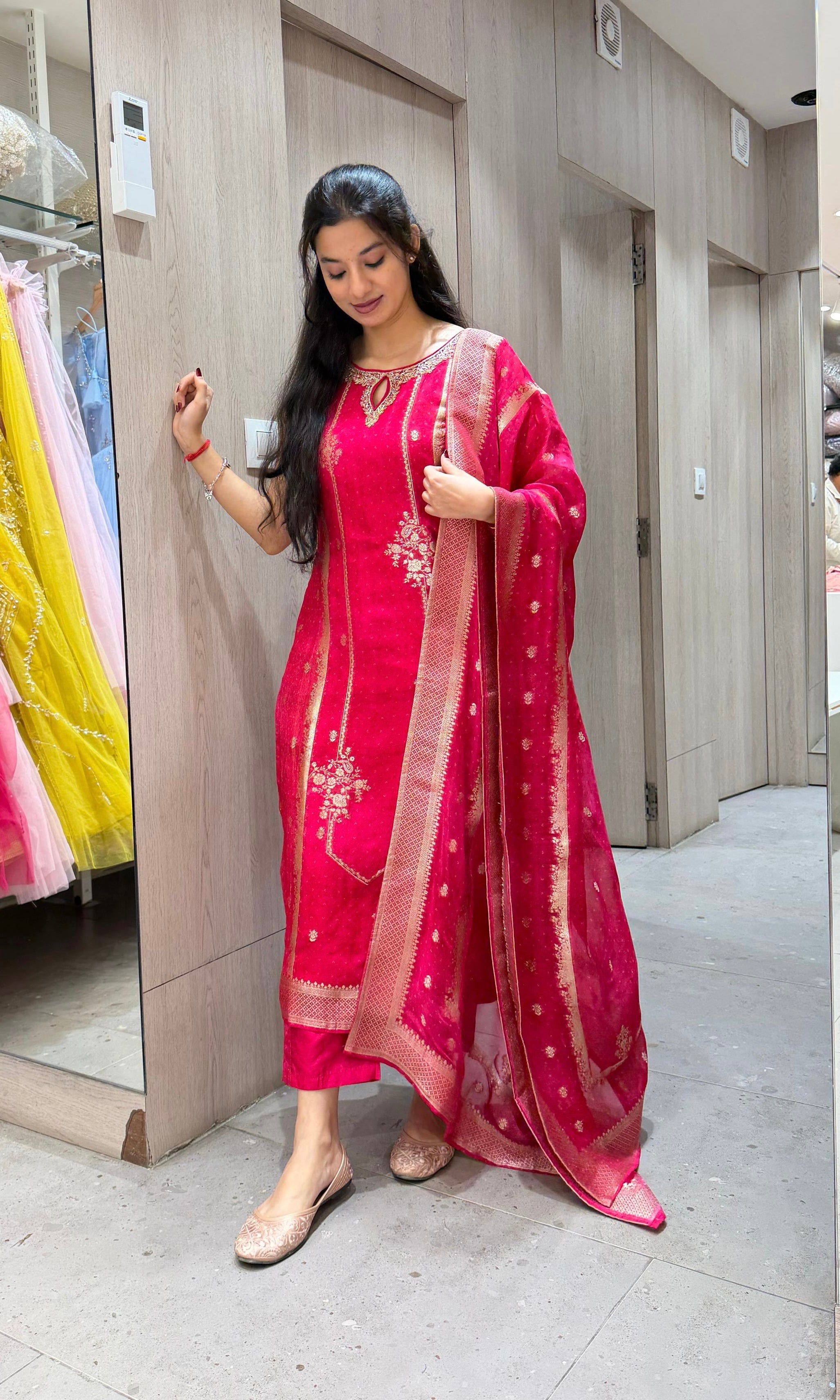 Rani pink GOLDEN ETHINC kurta set