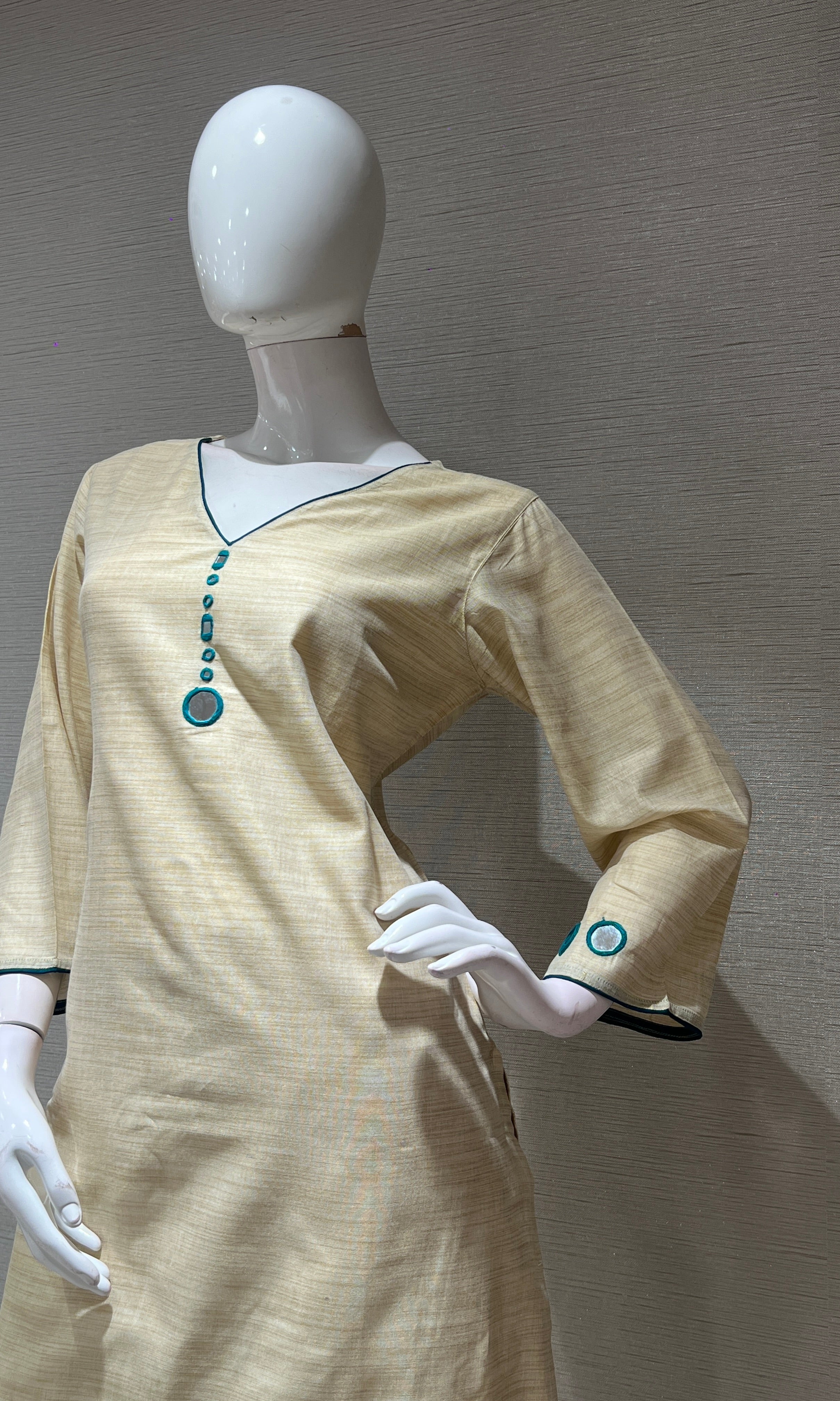 Cream KURTA SET WITH DUPATTA