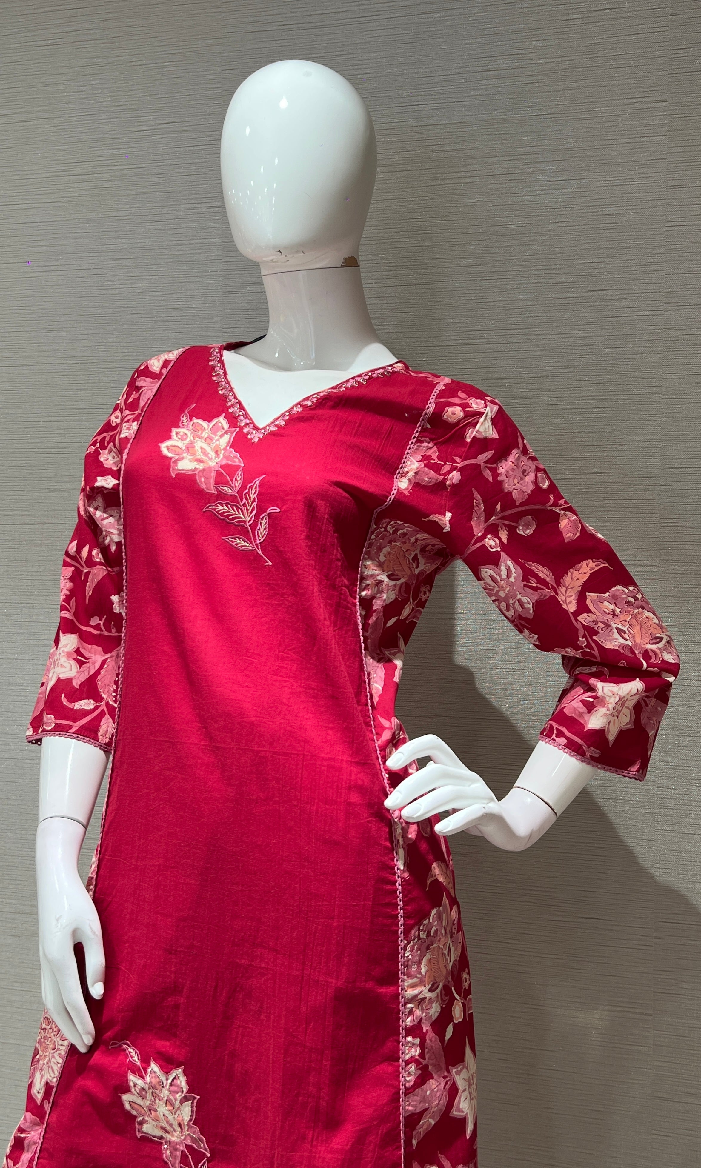 Rani pink FLORAL PRINT kurta set