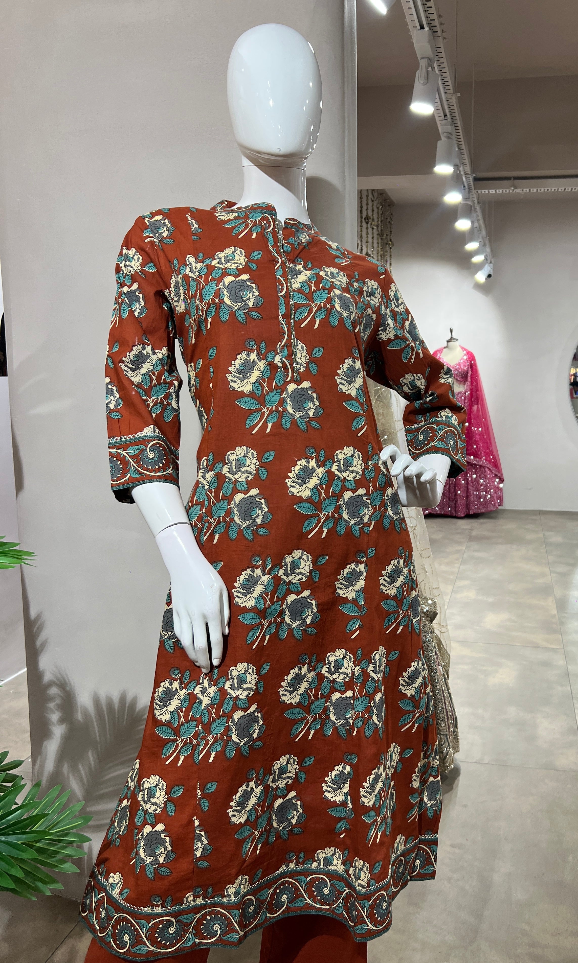 RUST FLORAL PRINTED ETHNIC KURTA SET