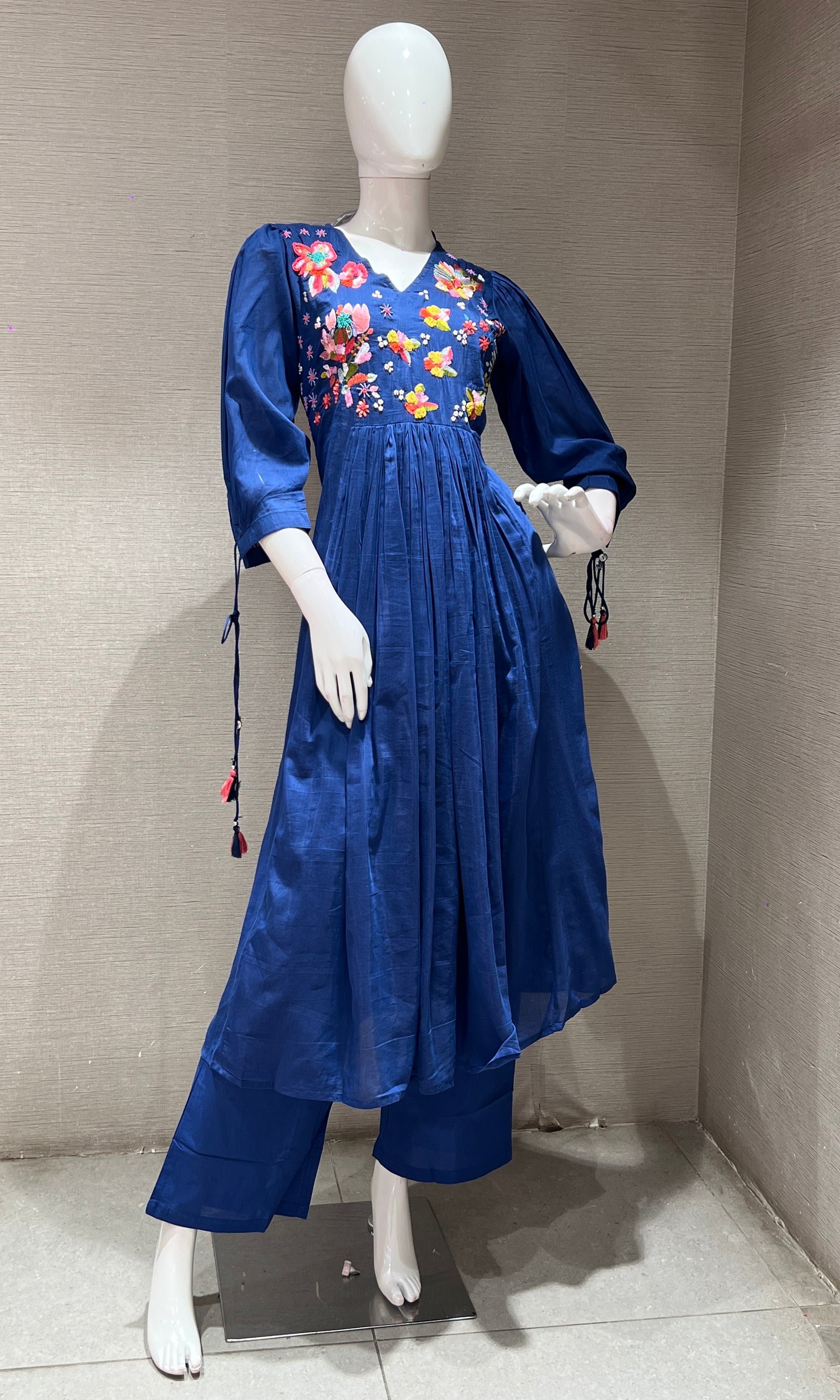 Navy blue FLORAL MUL CHANDERI kurta set