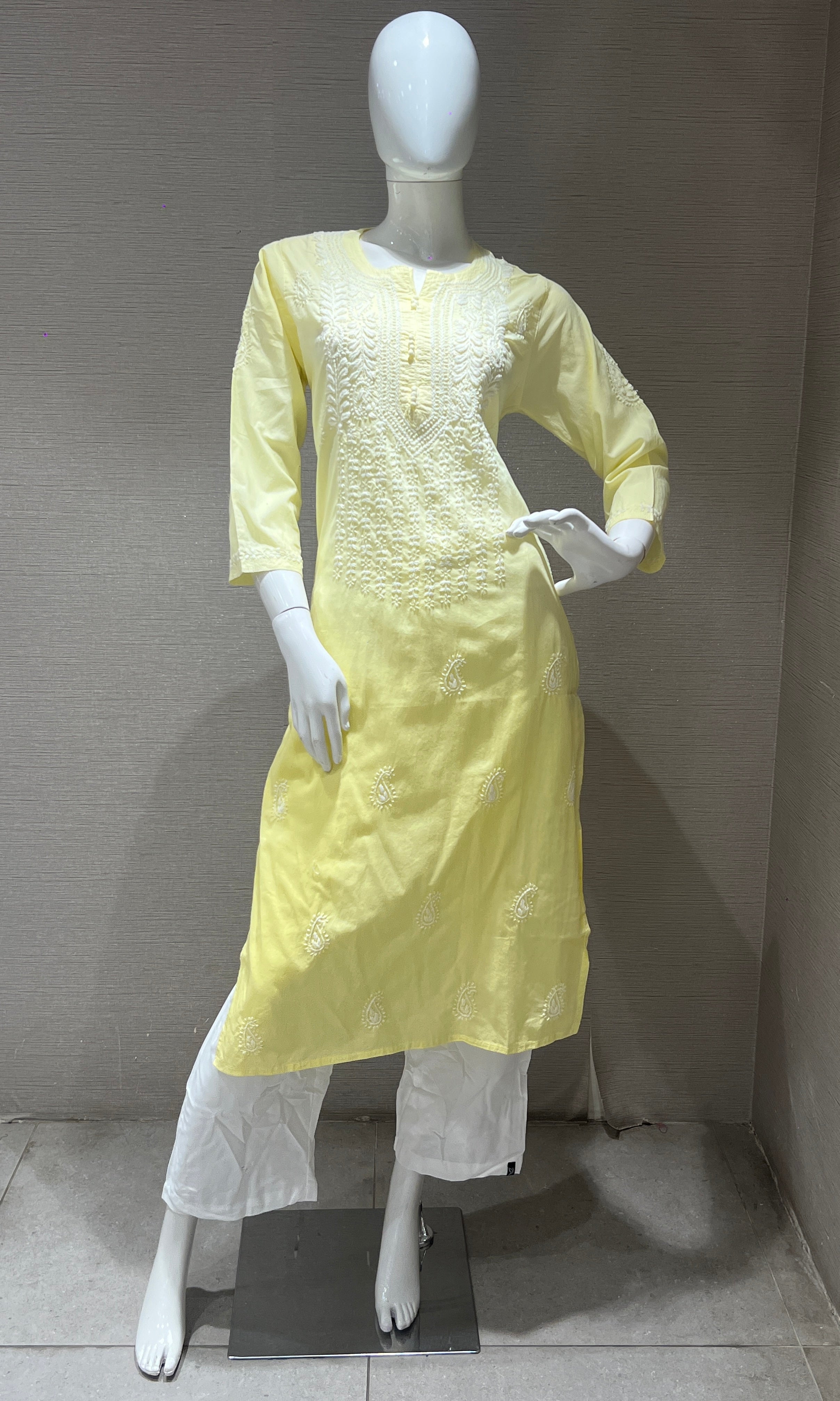 Light yellow top