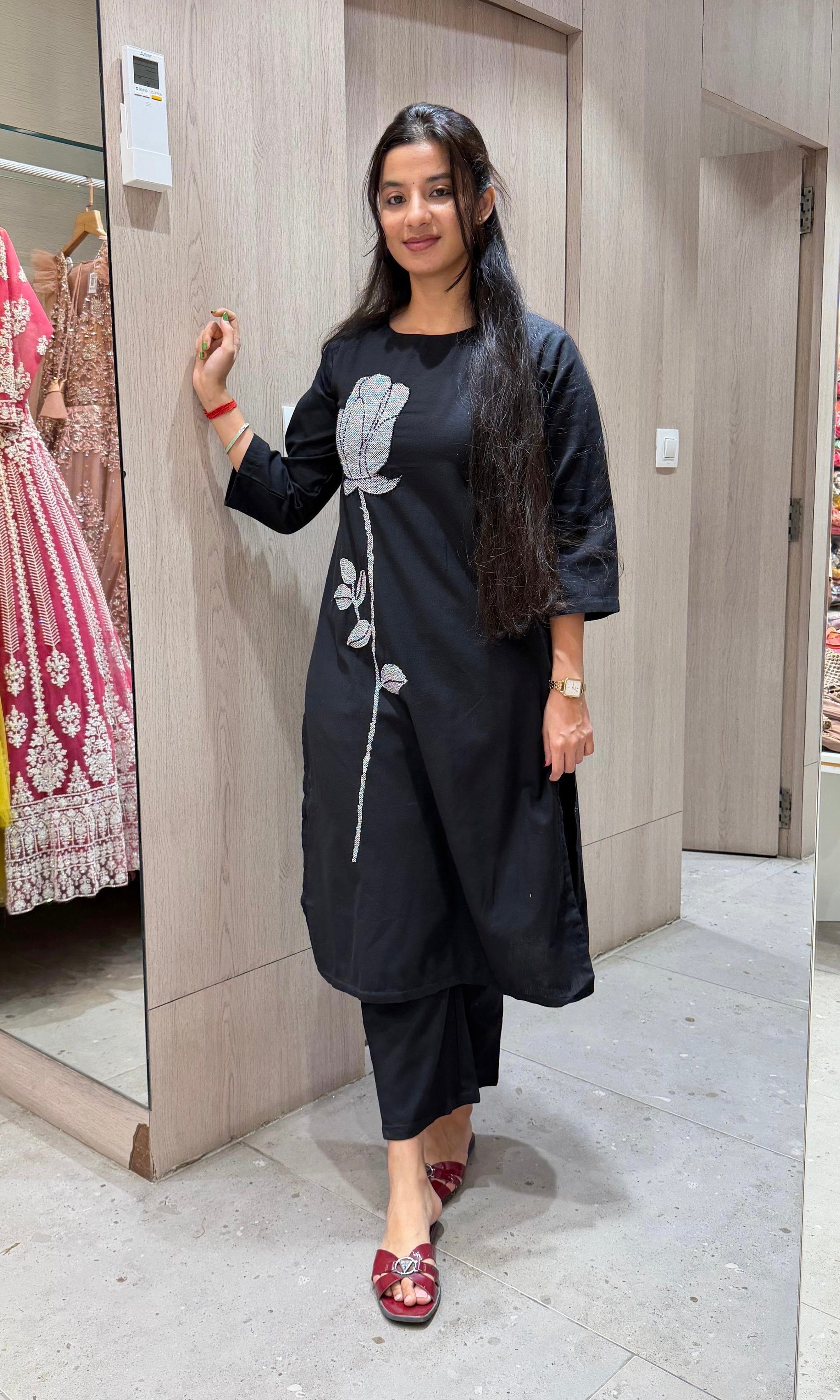 Black ROSE 2 PIECE KURTA SET