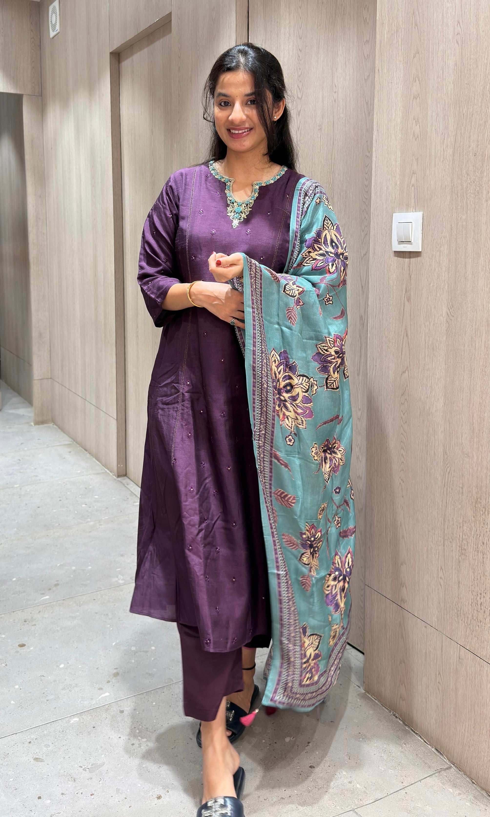 wine kurta set with floral printed dupatta