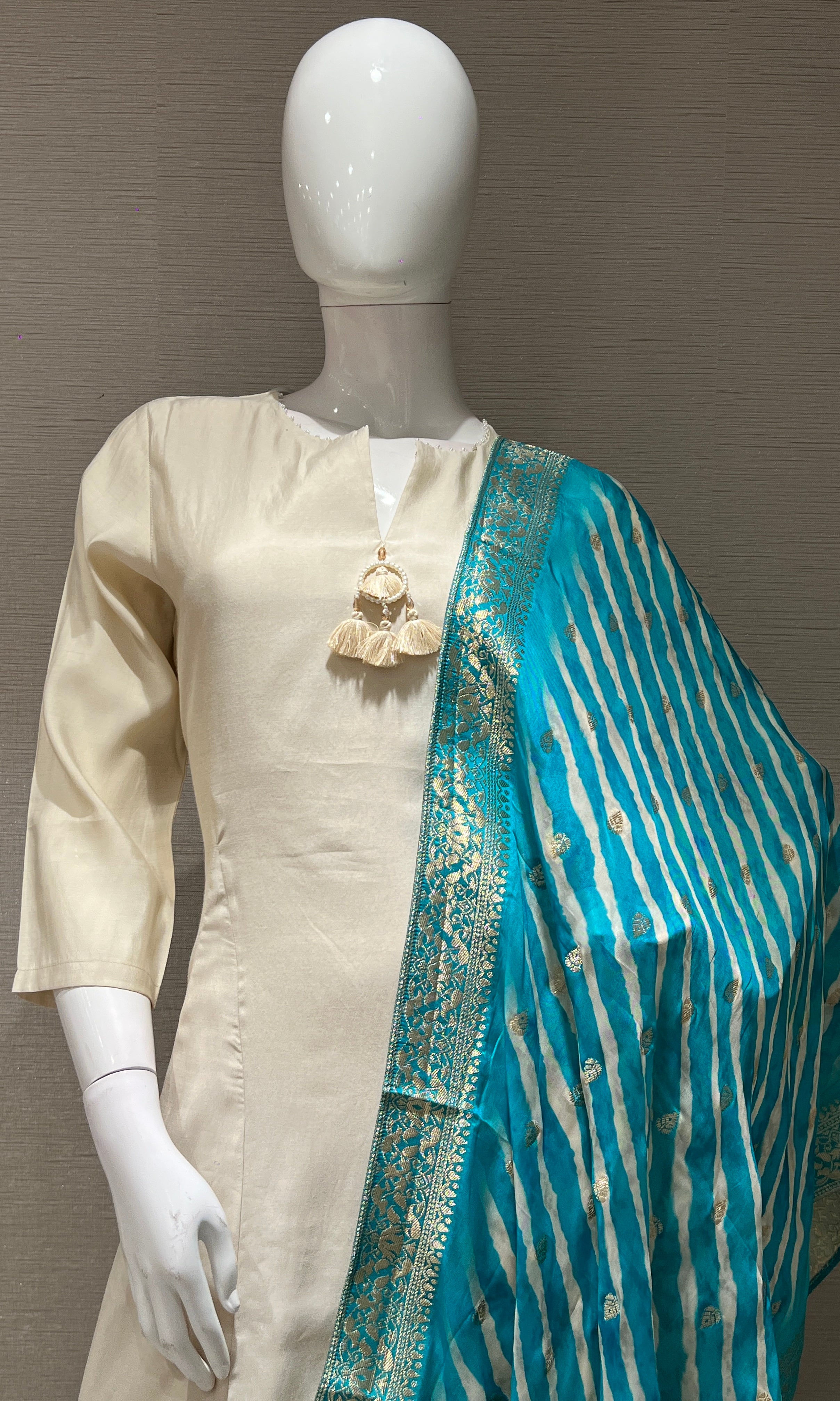 Cream kurta set With Teal Gold Weave Dupatta