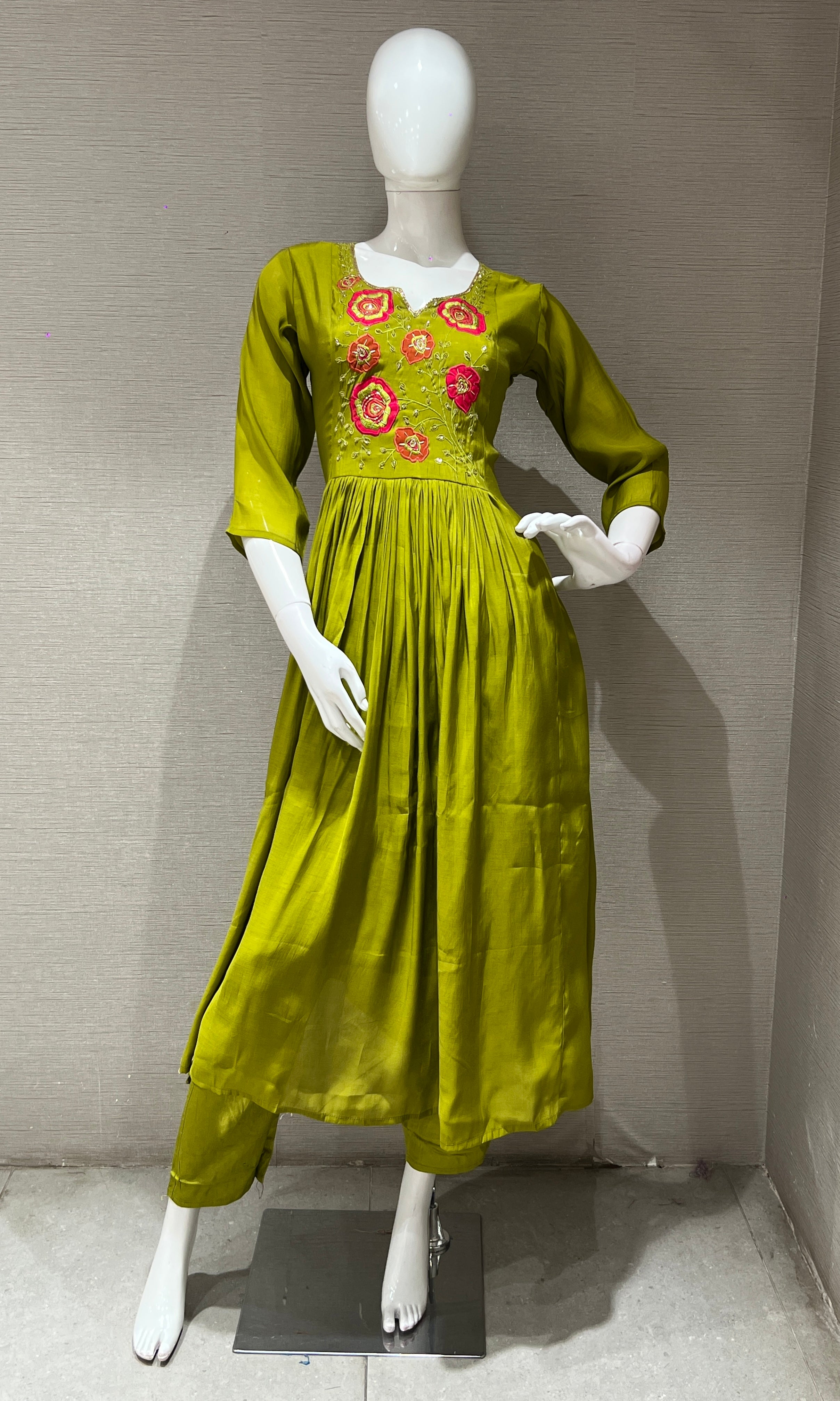 Green Floral Mul Chanderi kurta set