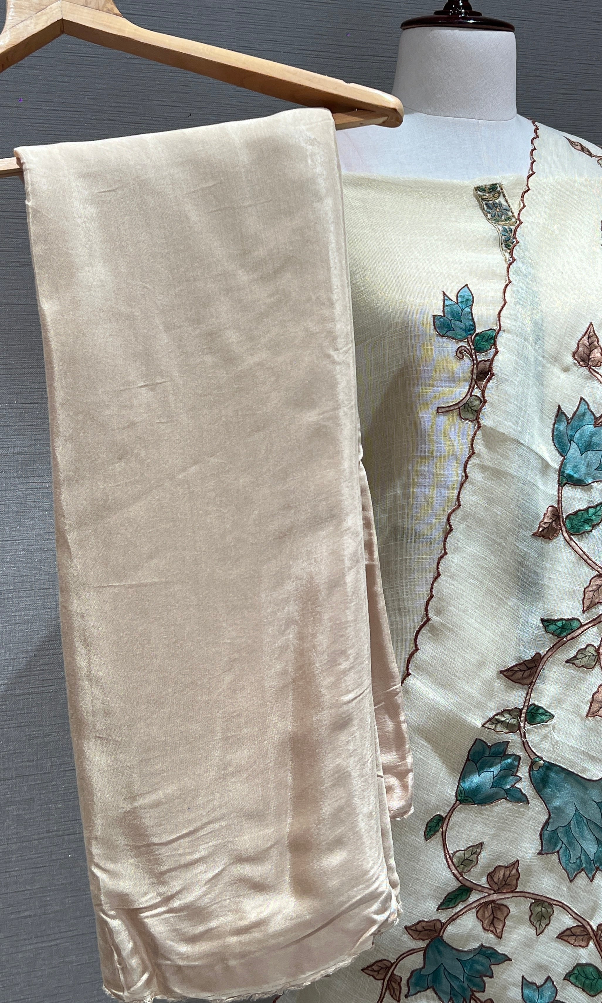 BEIGH DRESS MATERIAL WITH FLORAL DUPATTA