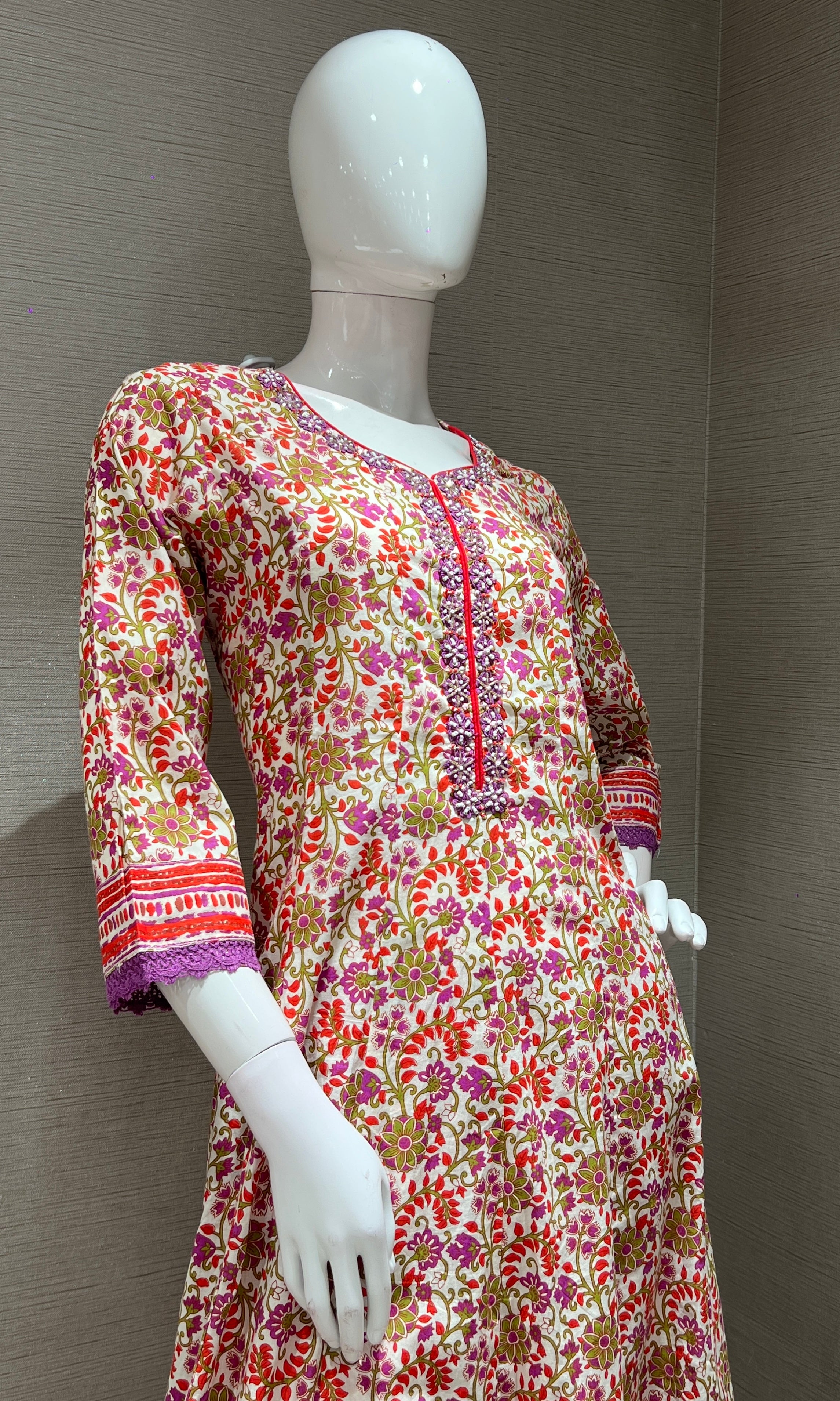 ORANGE FLORAL ETHNIC PRINTED KURTA SET