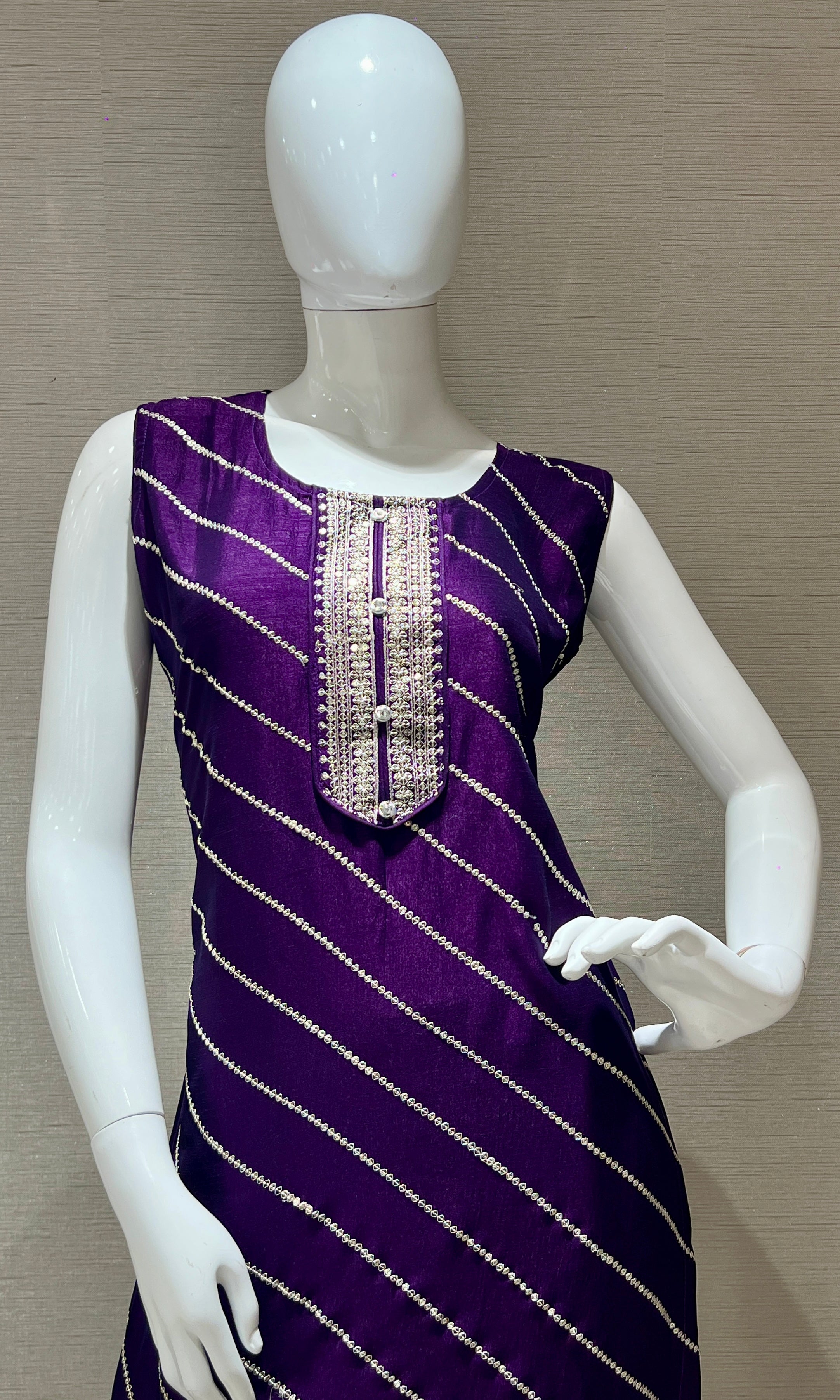 Noor Velvet Plum Set