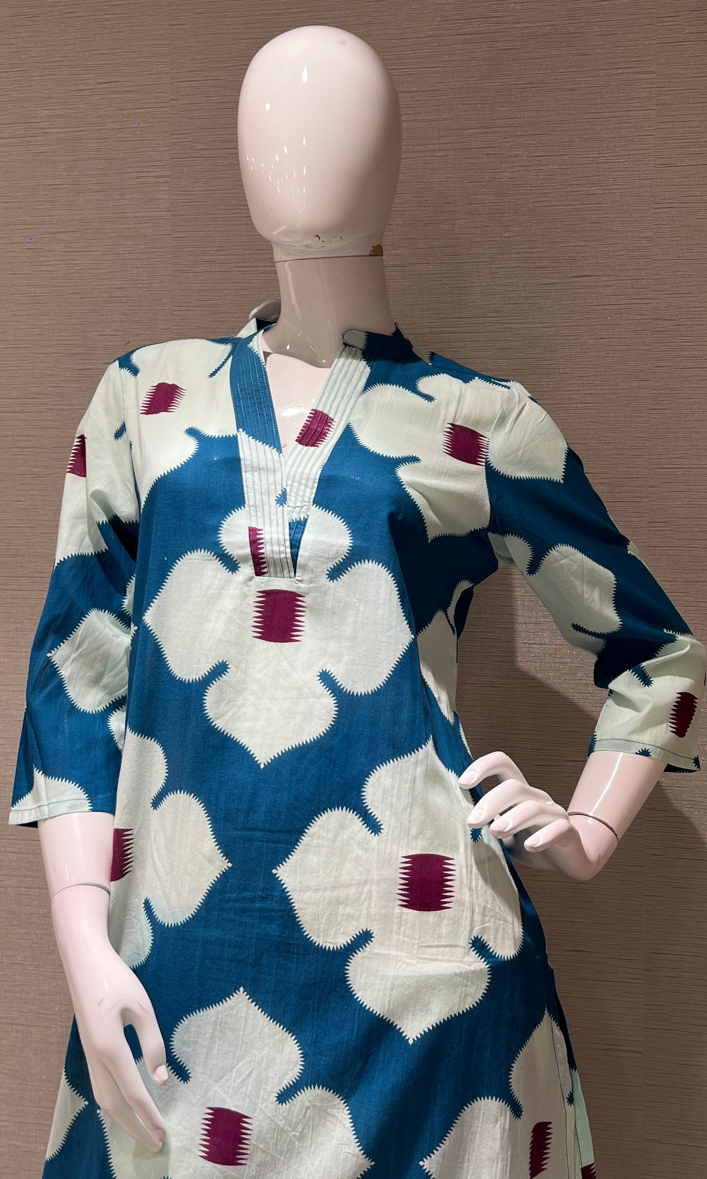LIGHT Blue FLORAL PRINTED KURTI WITH BOTTOM