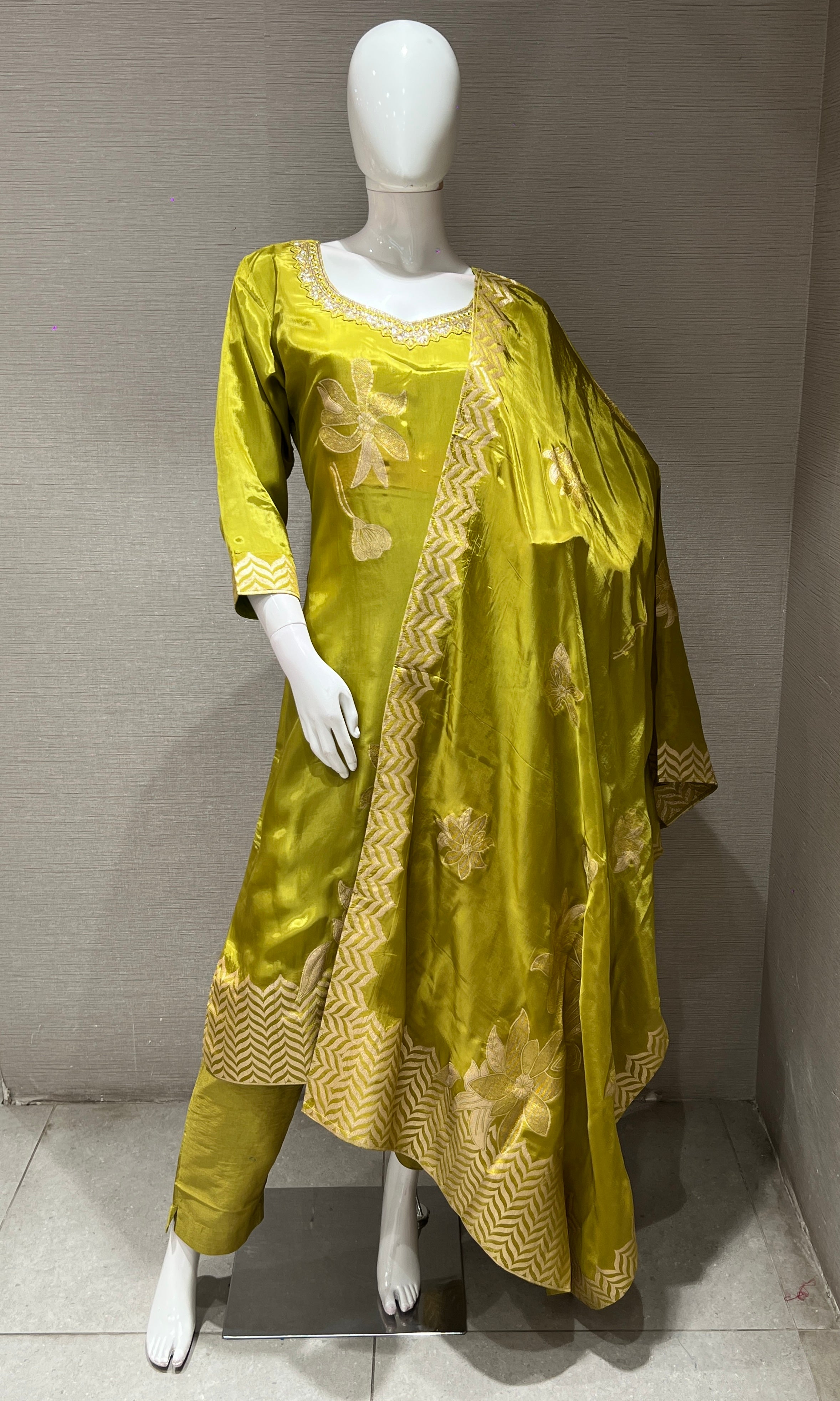 LIRIL Golden EMBROIDERED KURTA SET