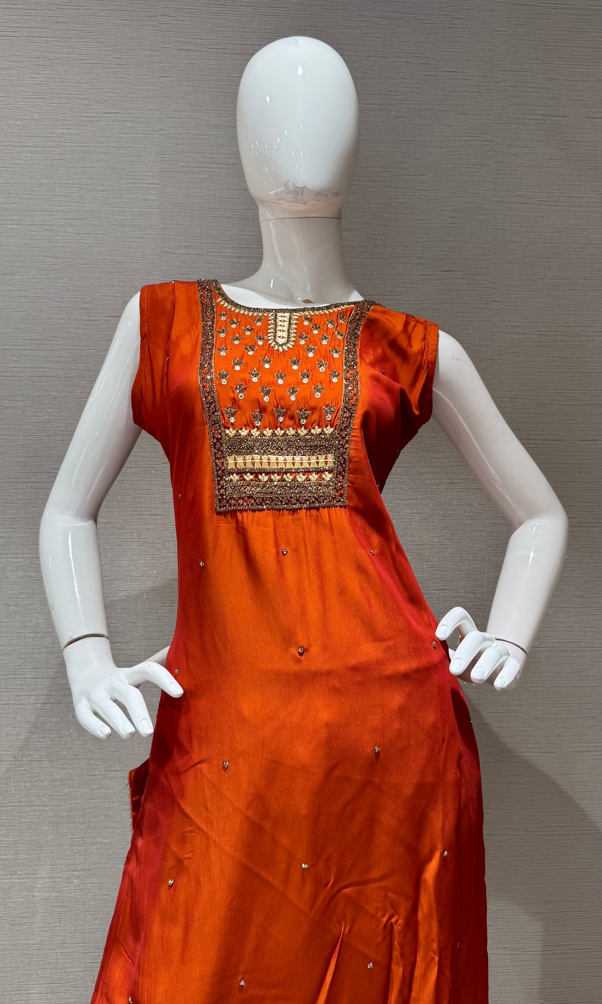 RUST SILK ETHNIC KURTA SET WITH BANARASI DUPATTA