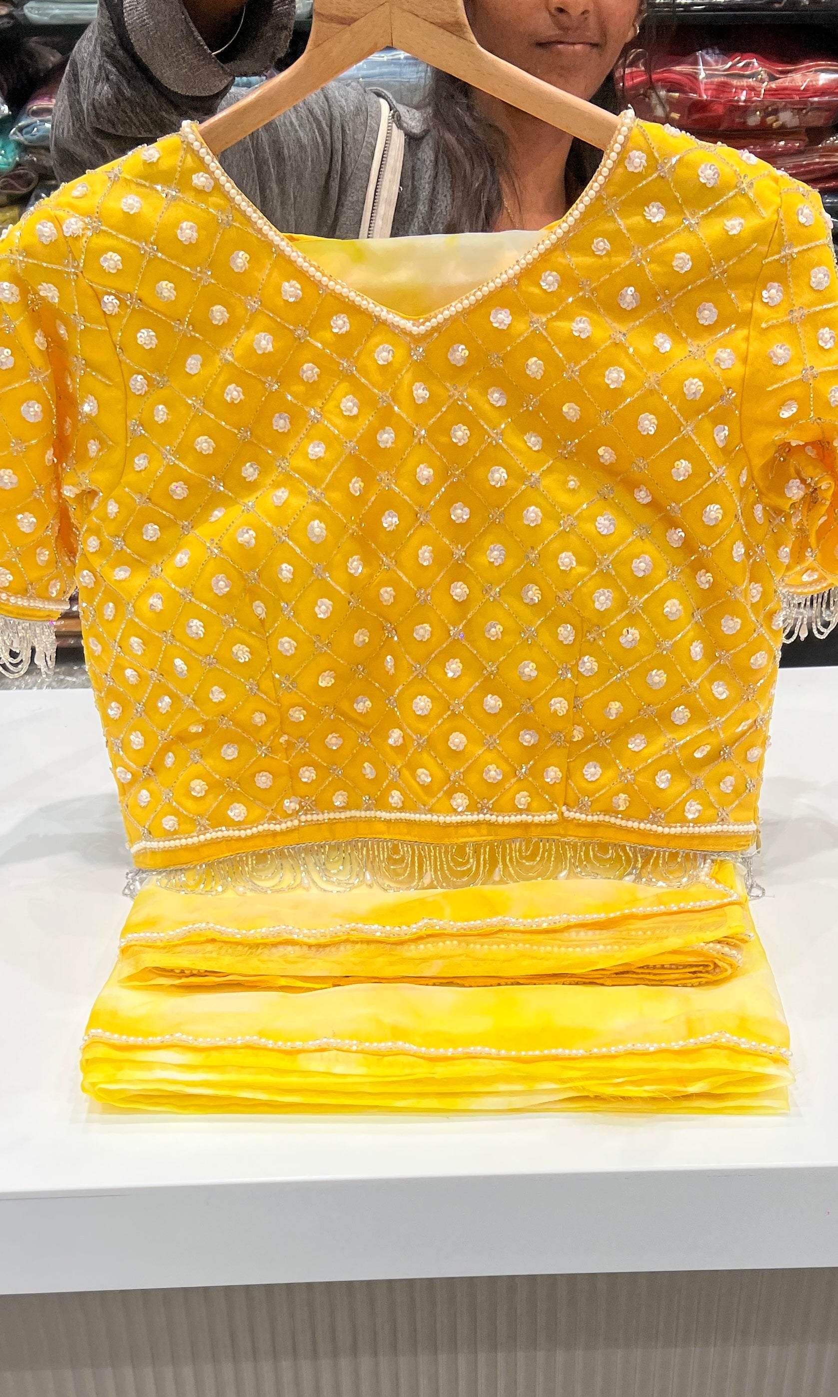Yellow Tie and Dye saree with ready blouse