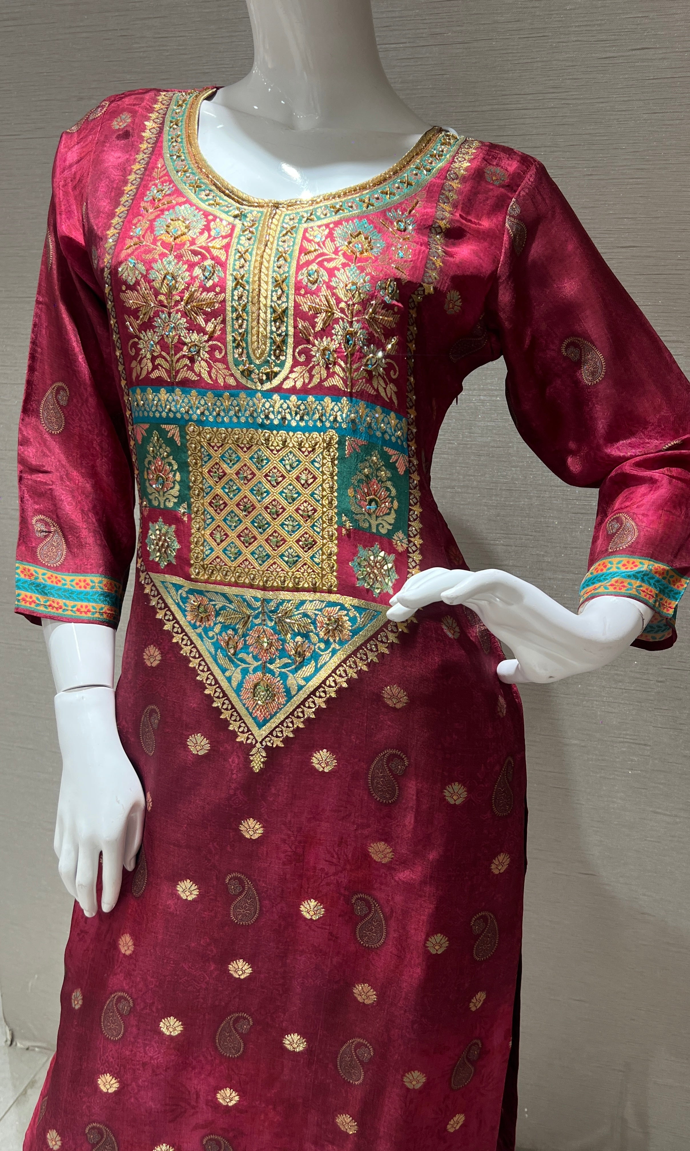 Maroon kurta set