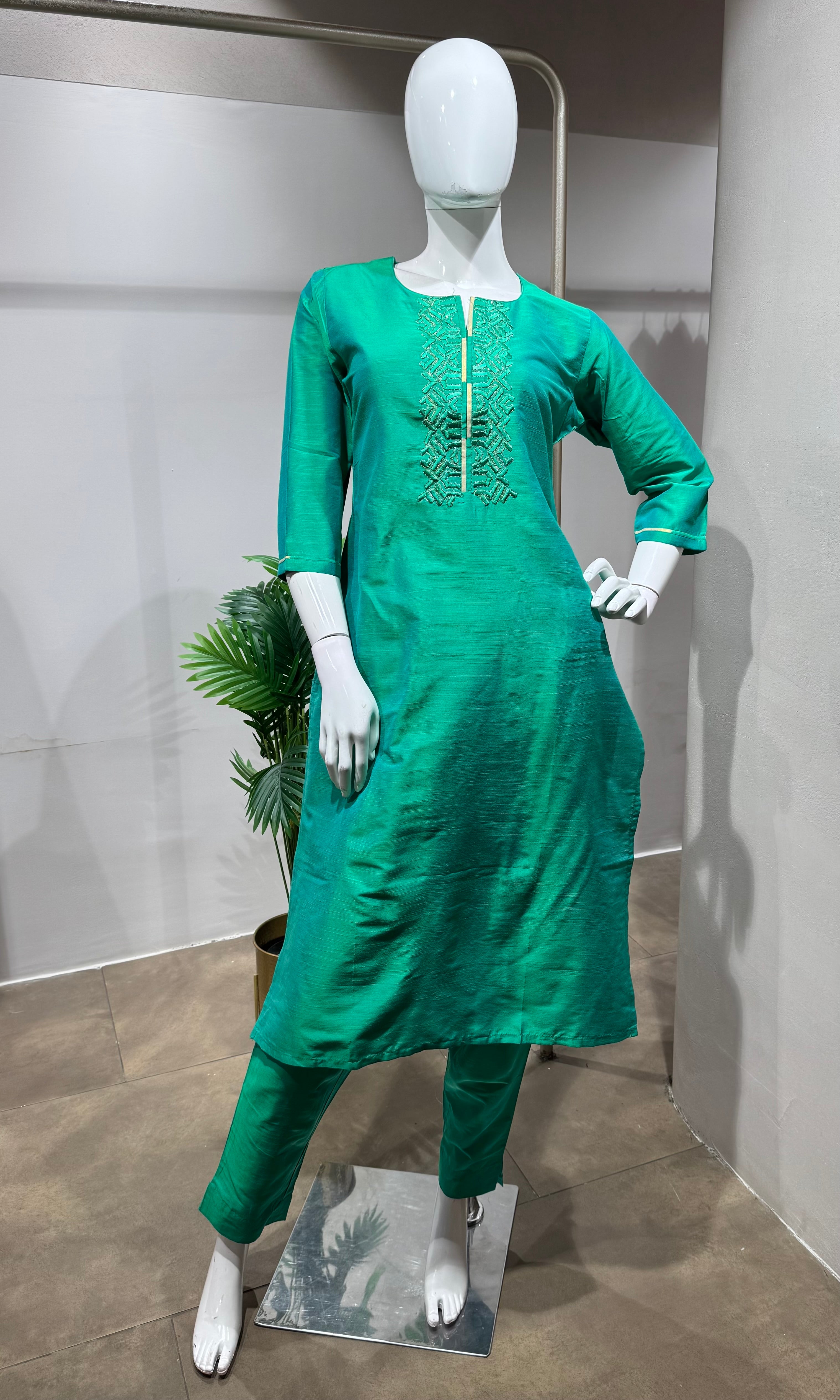 Green Embroidered Silk Straight kurta set