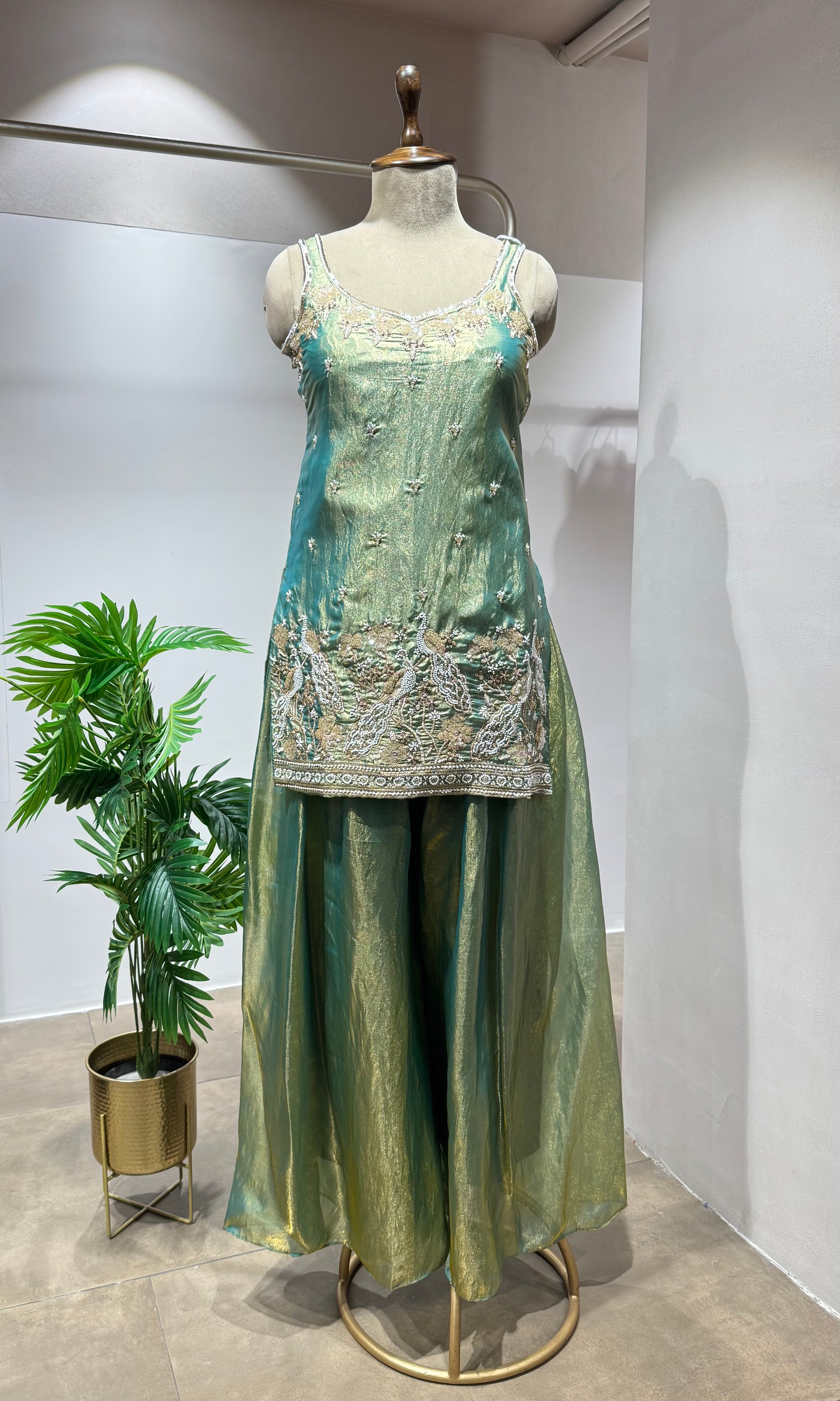 Green SHIMMER TISSUE ETHNIC SHARARA Green SHIMMER TISSUE ETHNIC SHARARA