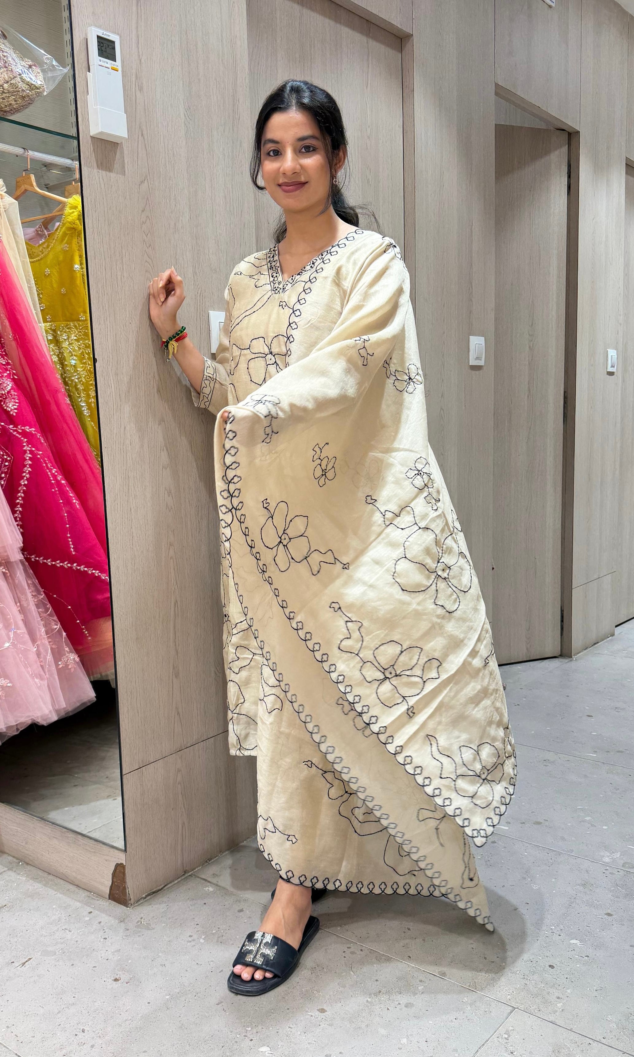 Cream FLORAL kurta set