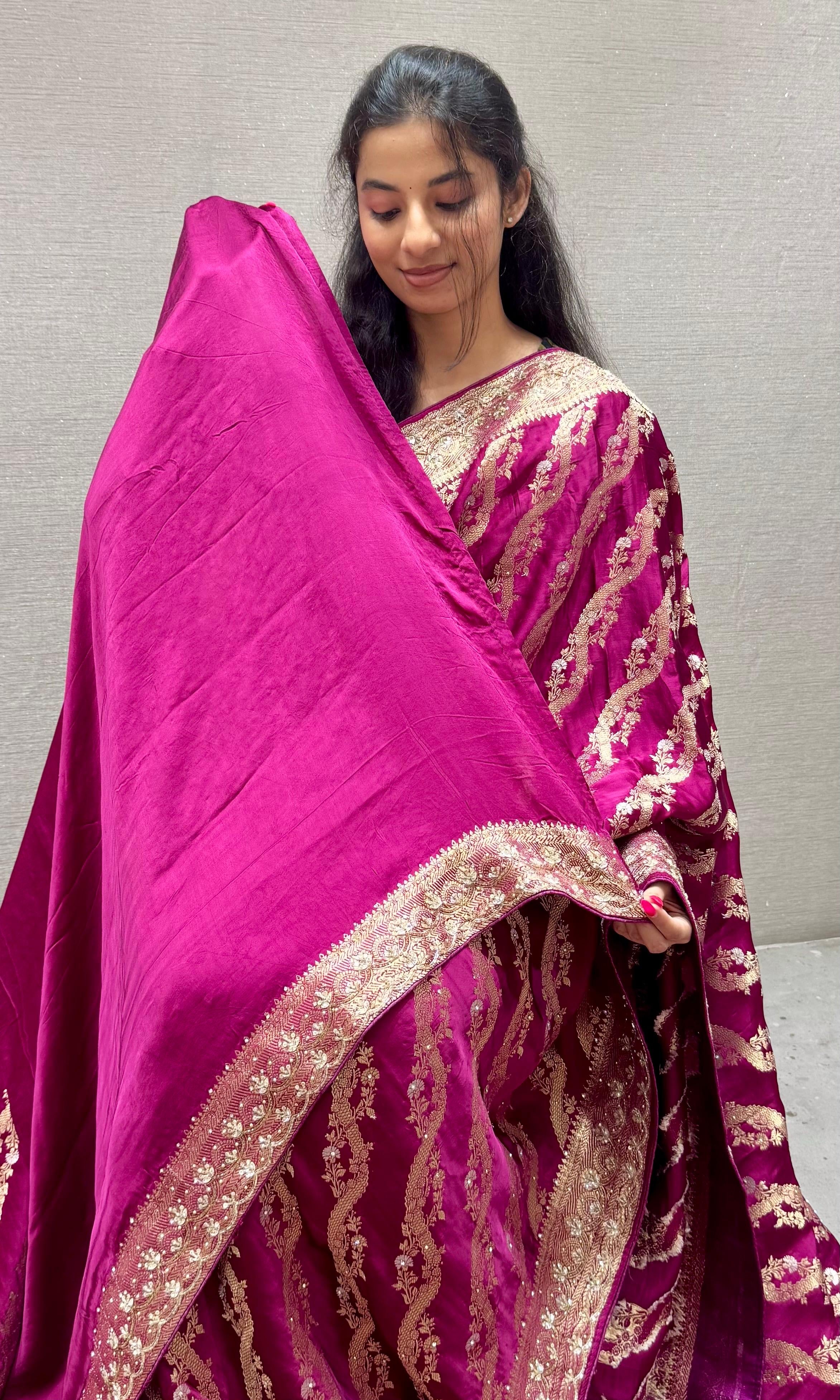 Wine saree
