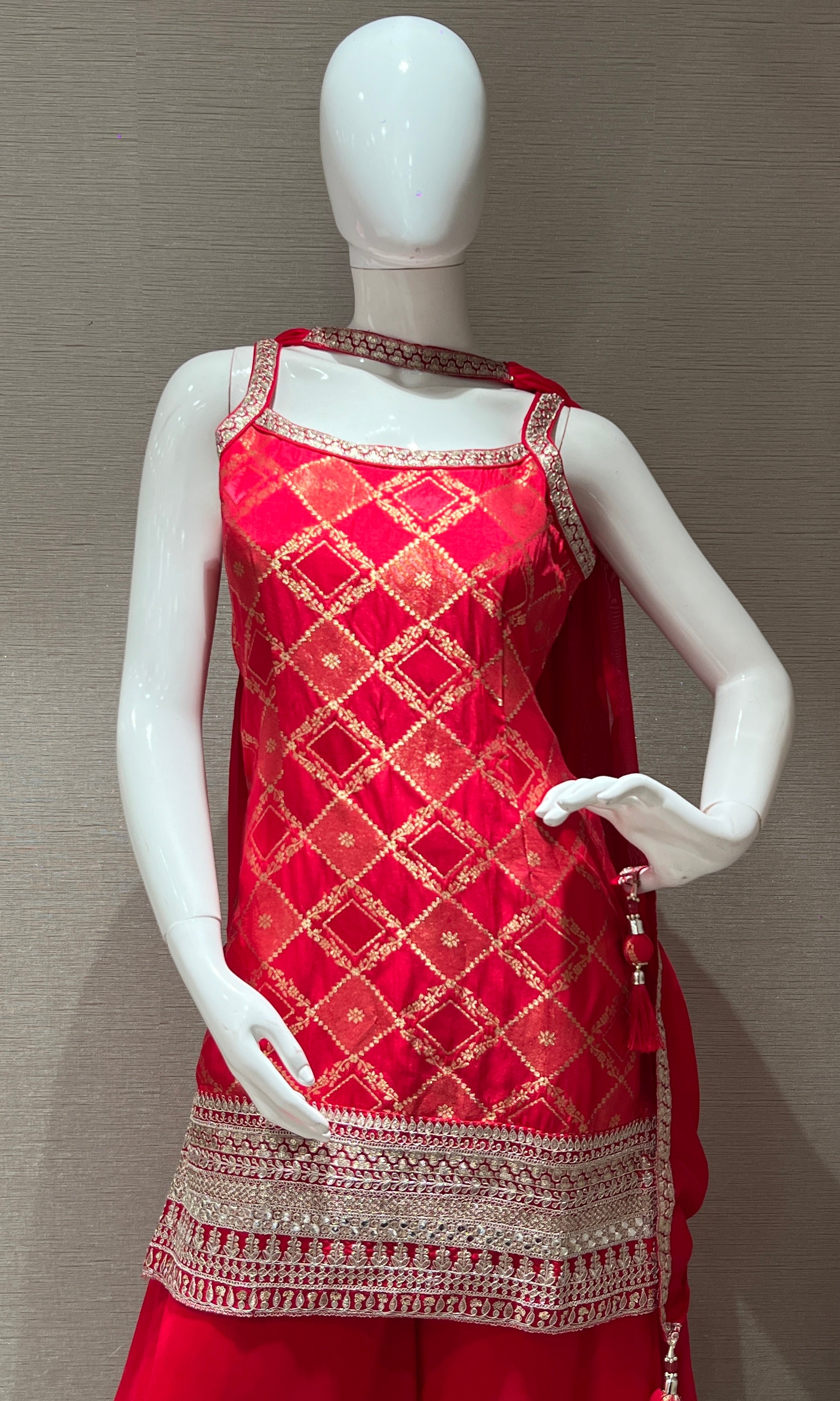 Pink palazzo