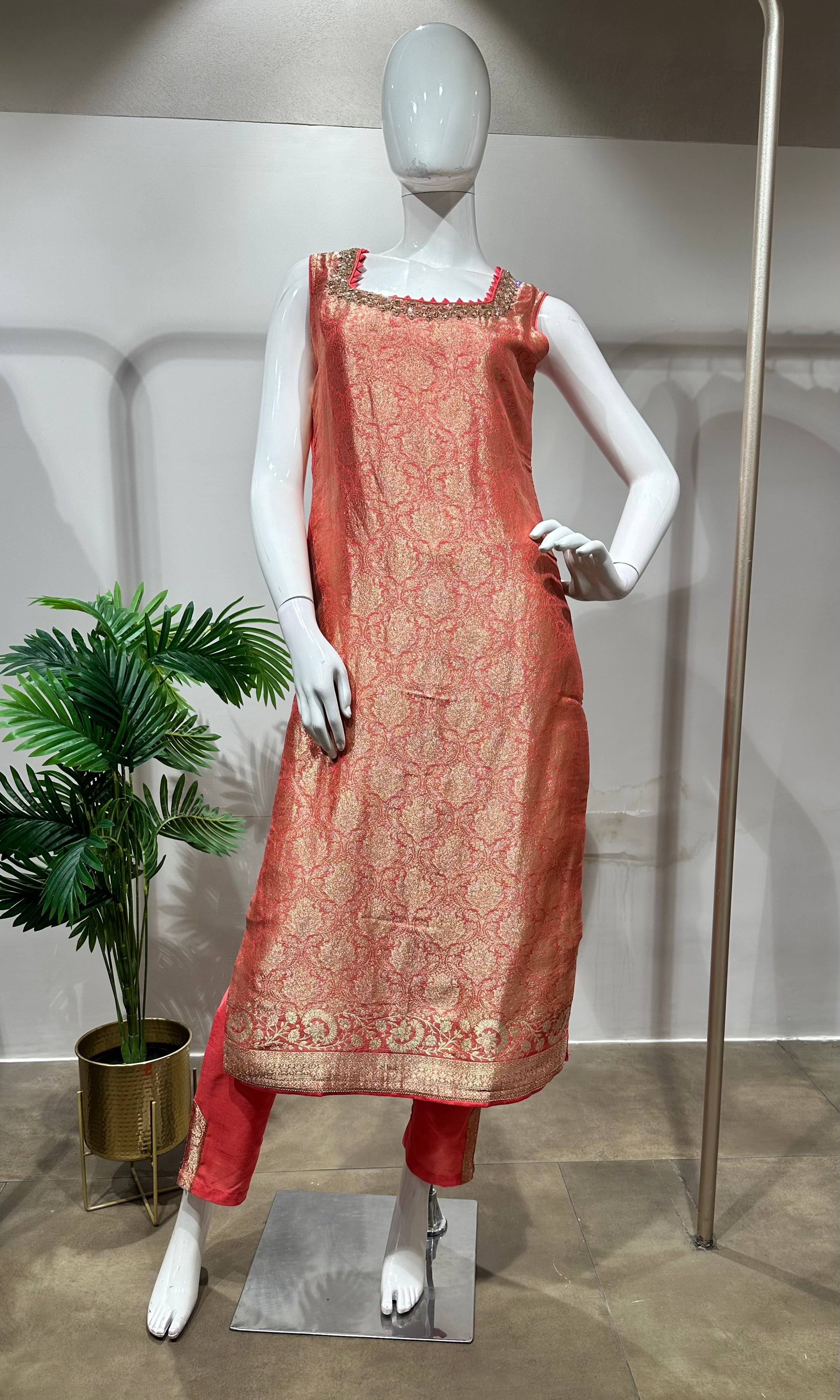 Peach Banarasi embroidered kurta set