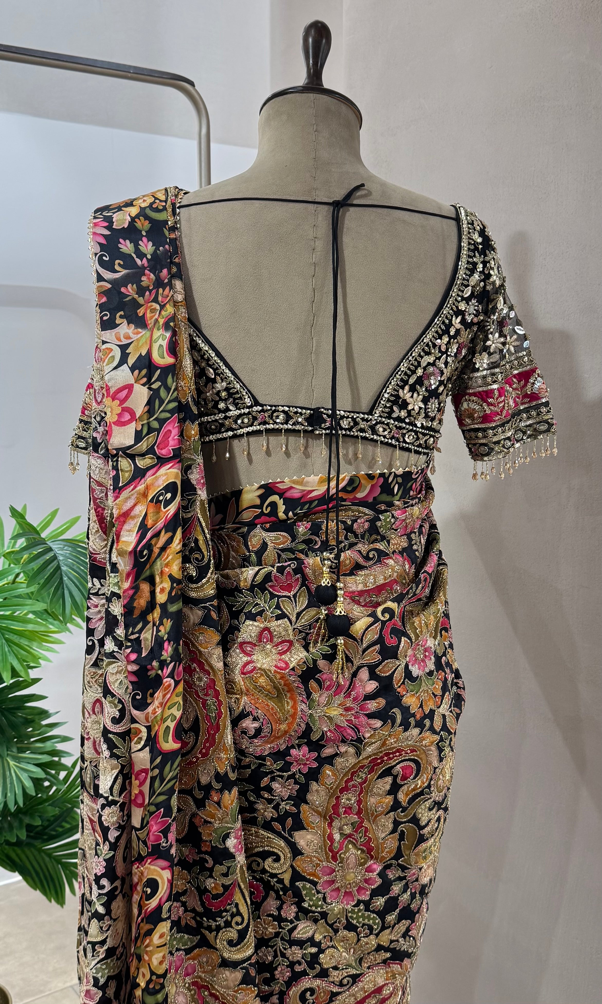 DESIGNER BLACK PAISLEY WORK SAREE WITH BLOUSE