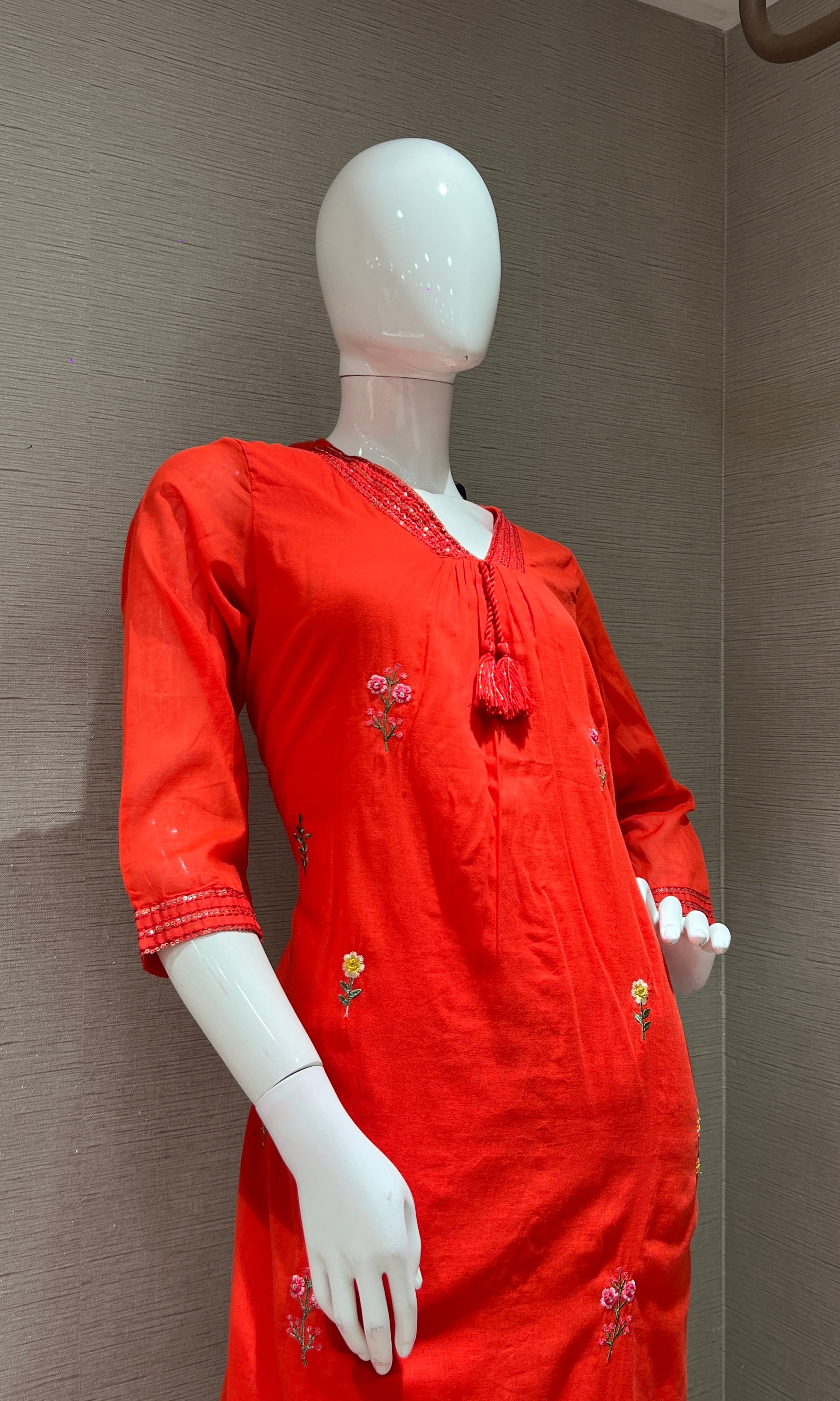 Red kurta set WITH DUPATTA