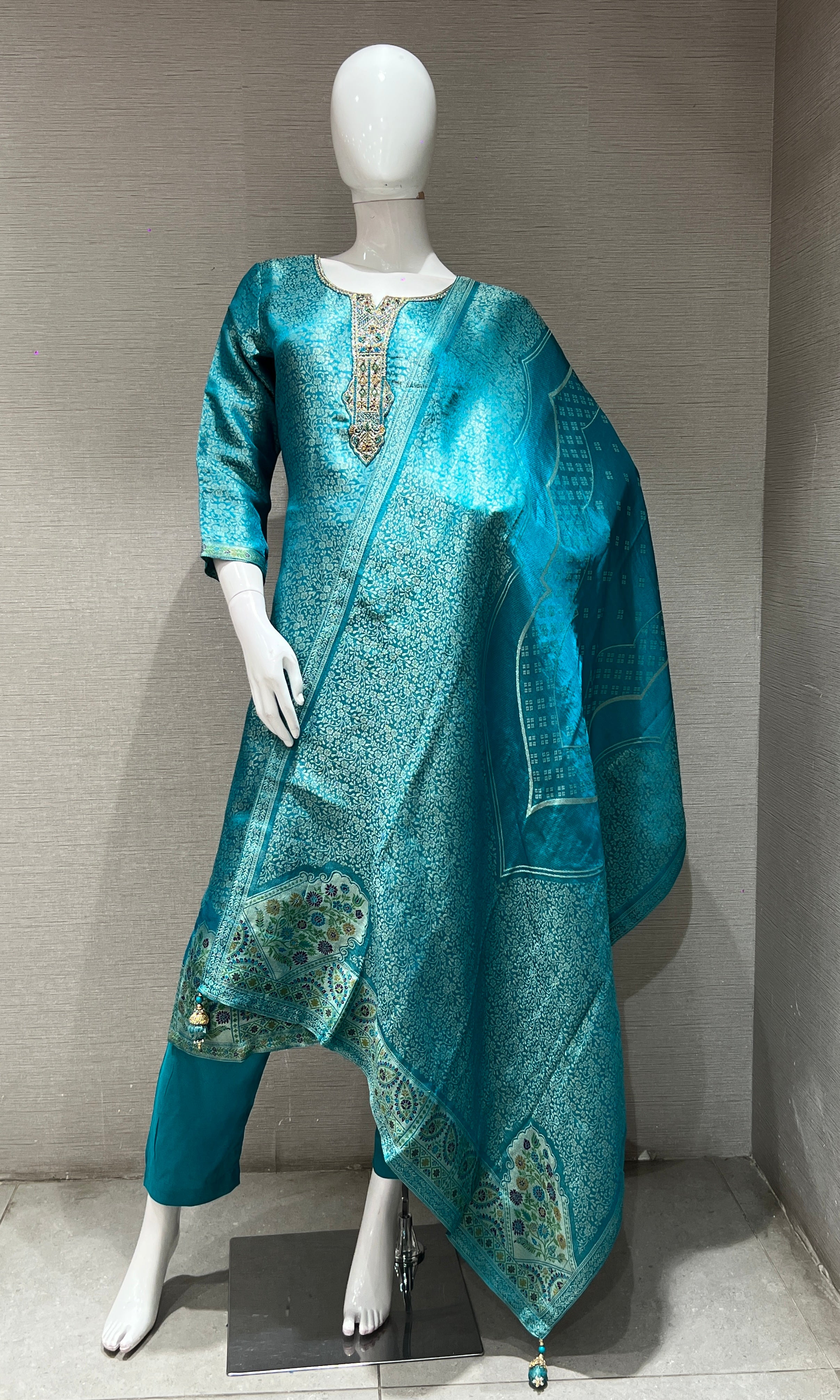 RAMA ETHNIC KURTA SET